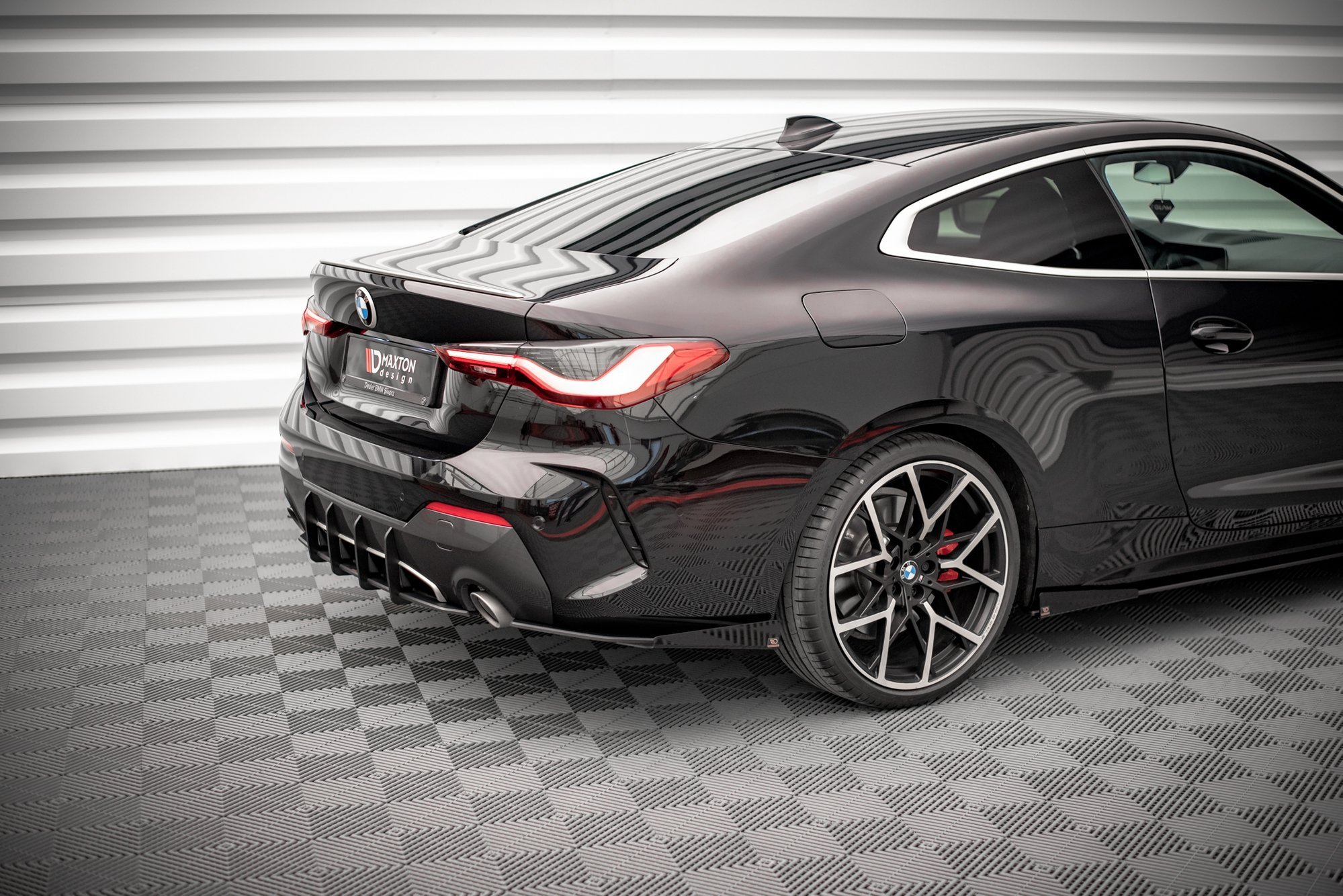 Rear Side Flaps Bmw 4 M-pack G22 (2020-) - 2