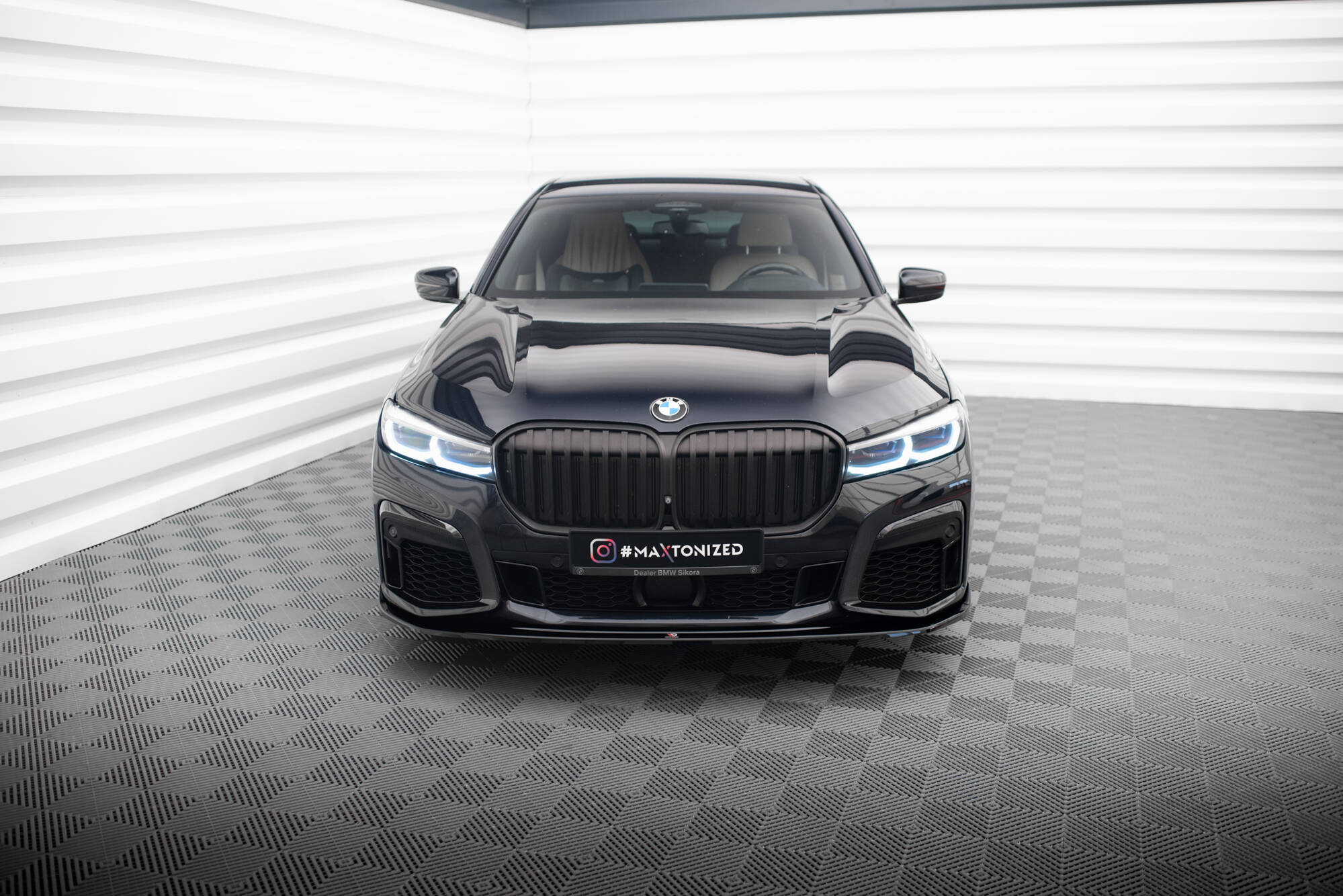 Front Splitter V.4 BMW 7 G11 M-Pack Facelift - 2