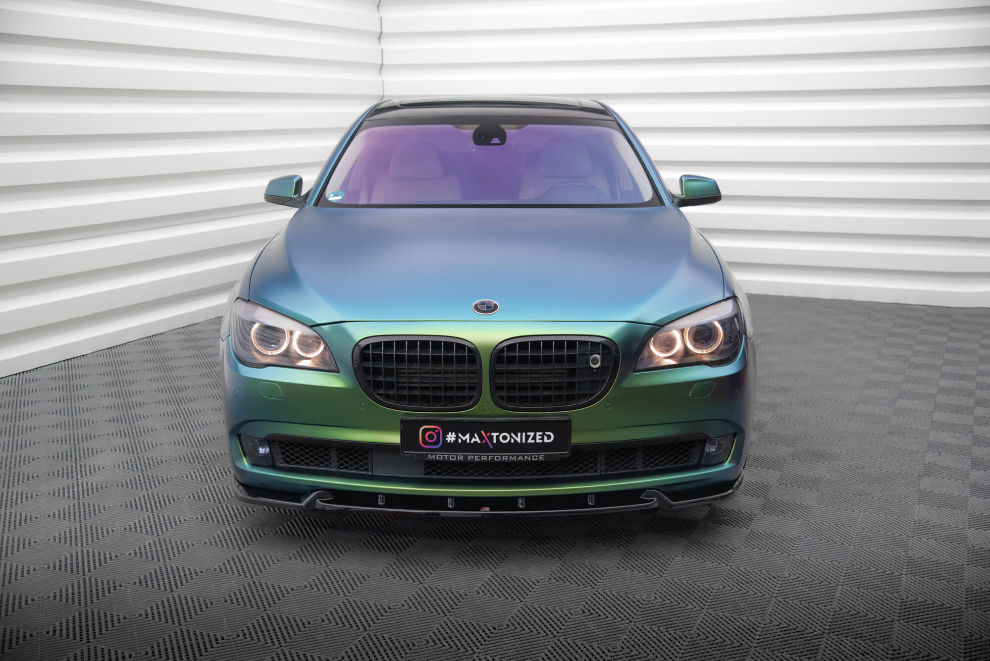 Front Splitter V.2 BMW 7 F01 - 2