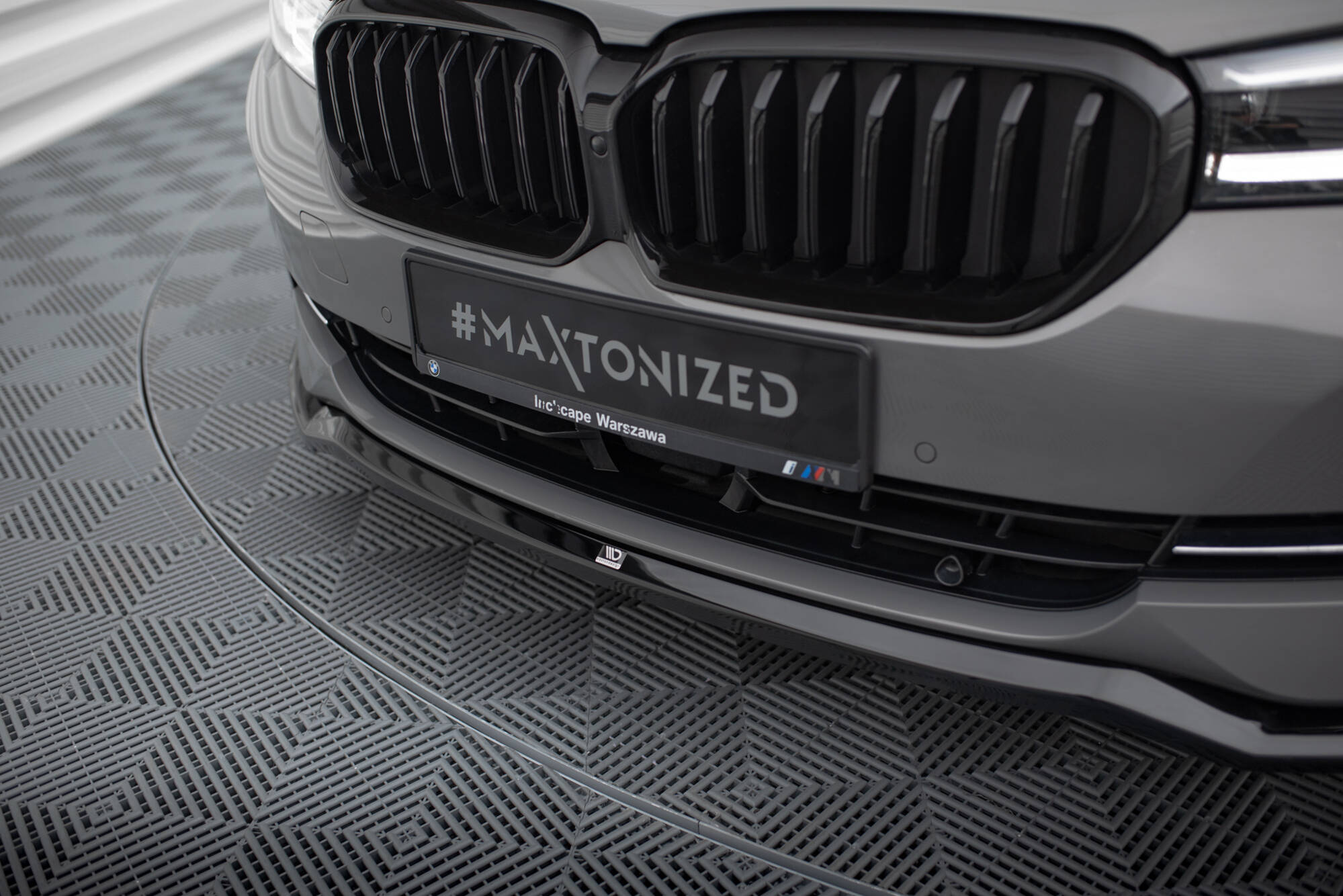 Front Splitter V.2 BMW 5 G30 / G31 Facelift - 4