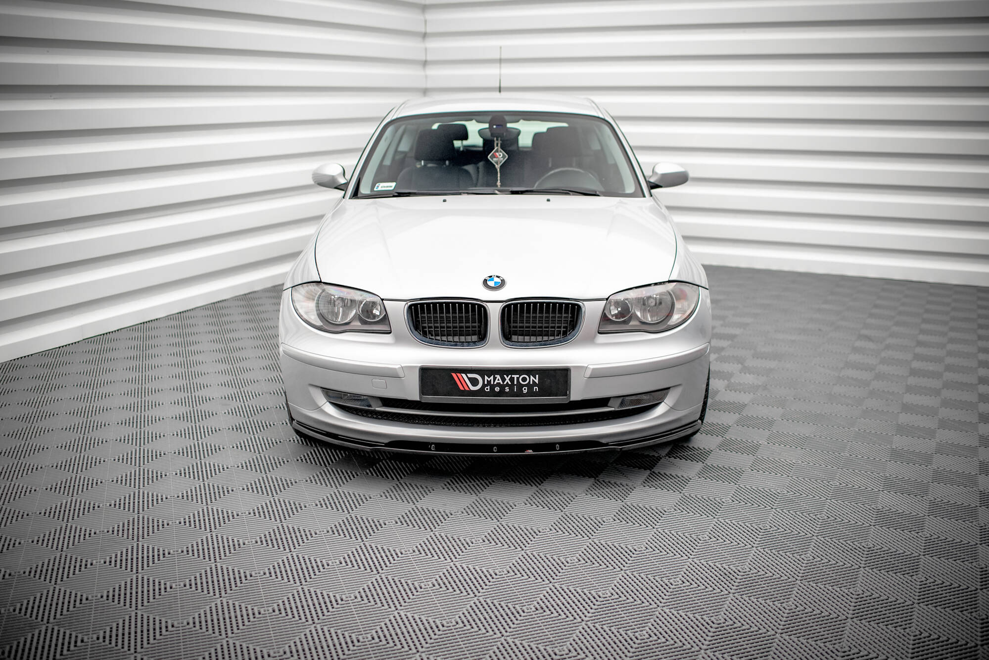 Front Splitter V.2 BMW 1 E81 Facelift - 2