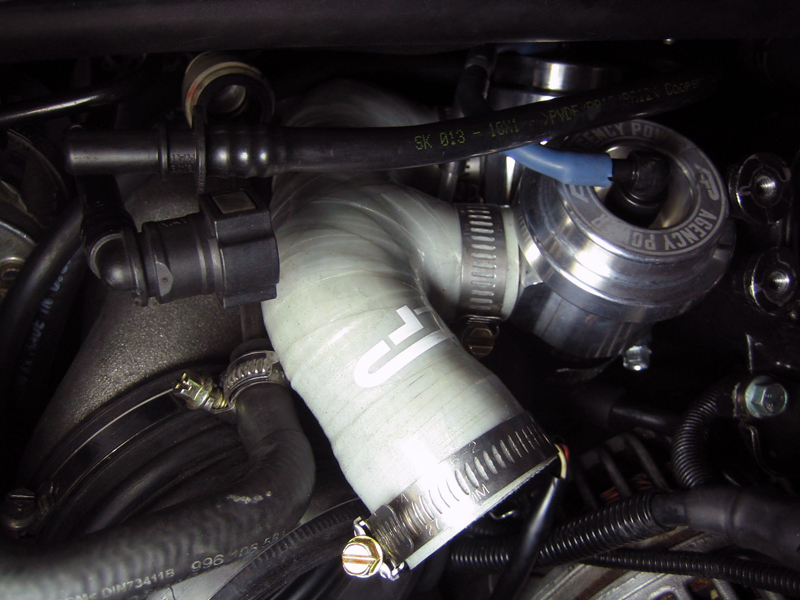 AGENCY POWER DIVERTER VALVE PAIR PORSCHE 996TT 997.2TT CAYENNE TT PANAMERA TT - 4