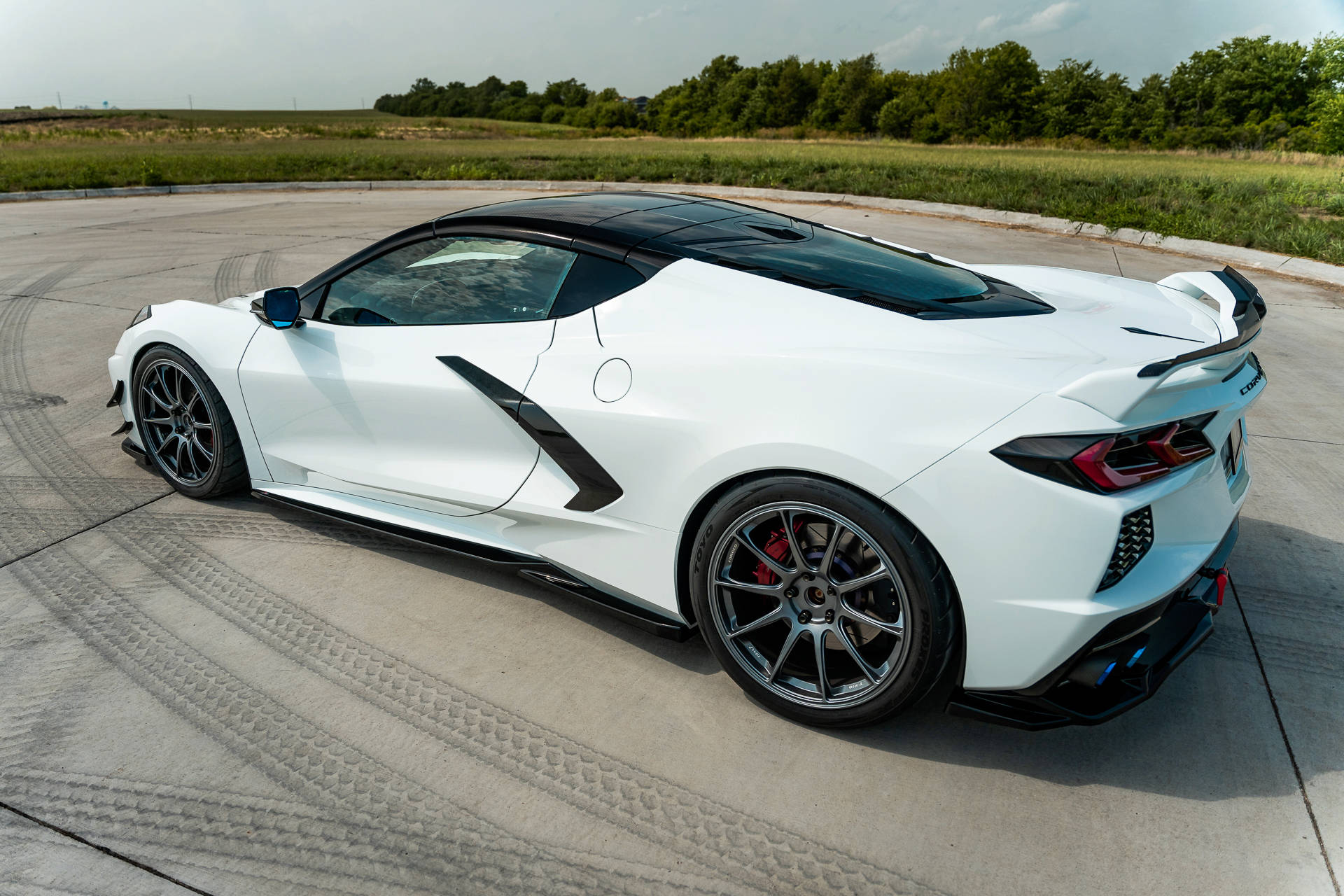 Side Skirts Diffusers Chevrolet Corvette C8 - 3