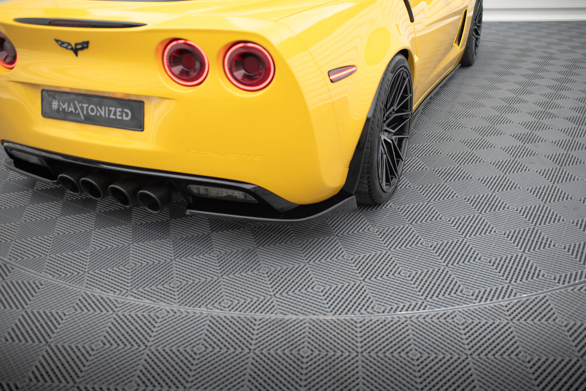 Rear Side Splitters Chevrolet Corvette C6 - 3