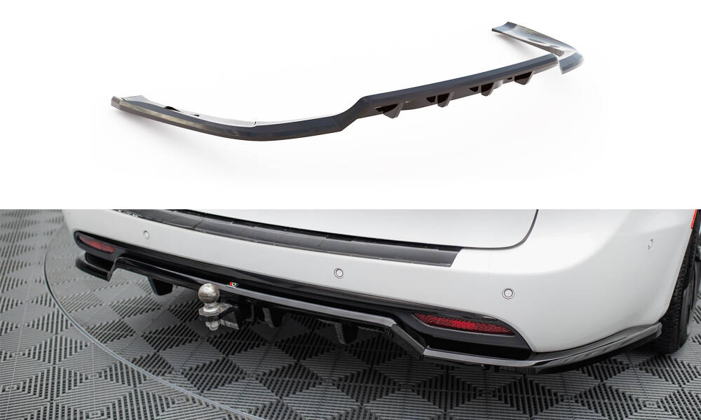 Central Rear Splitter (Vertical Bars) Chrysler Pacifica Mk2 Facelift