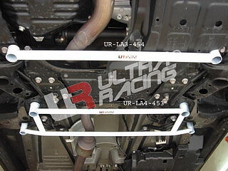 TOYOTA RAV4 2.4 06+ ULTRARACING 4-POINT FRONT LOWER BRACE