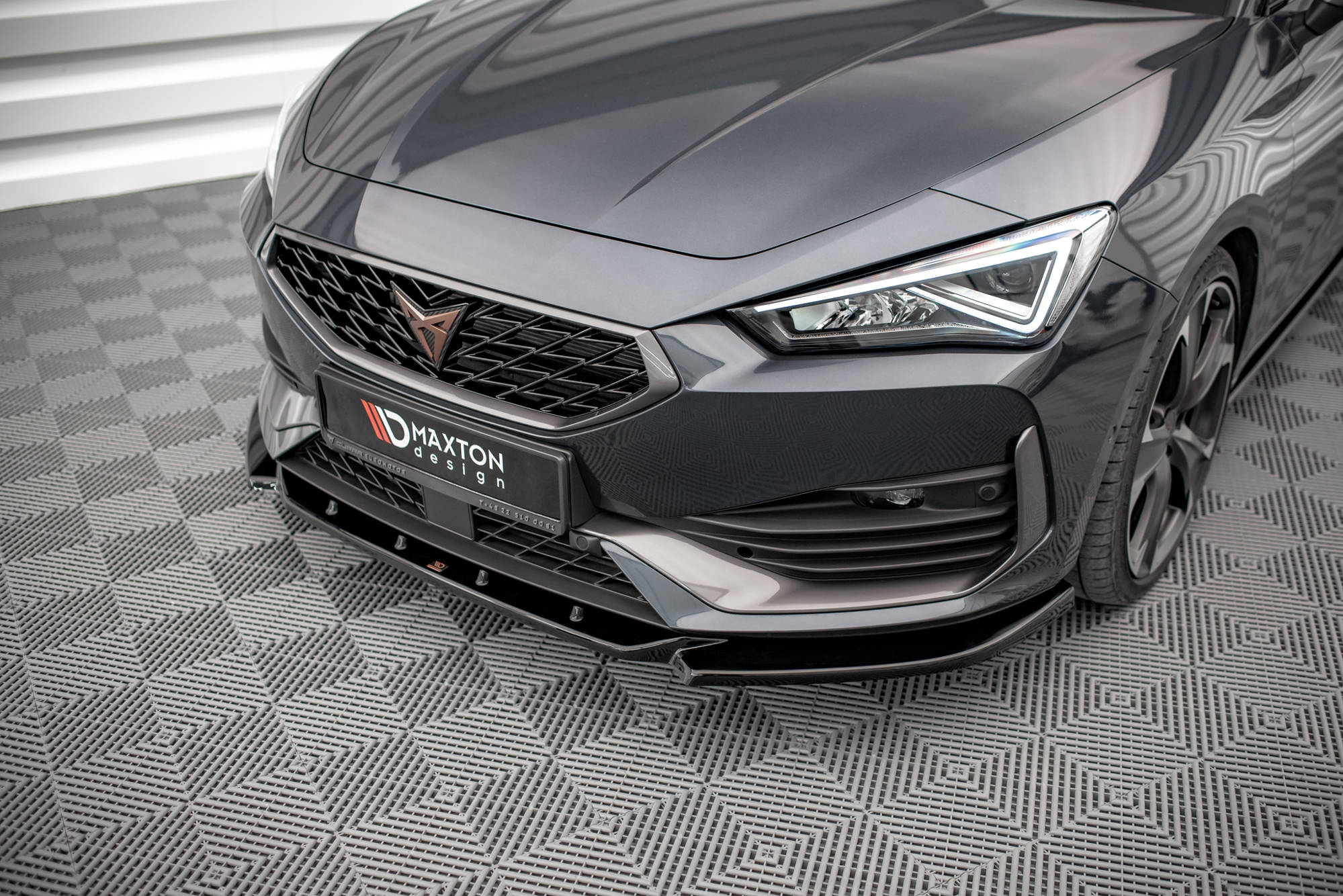 Front Splitter V.3 Cupra Leon (2020-) - 3