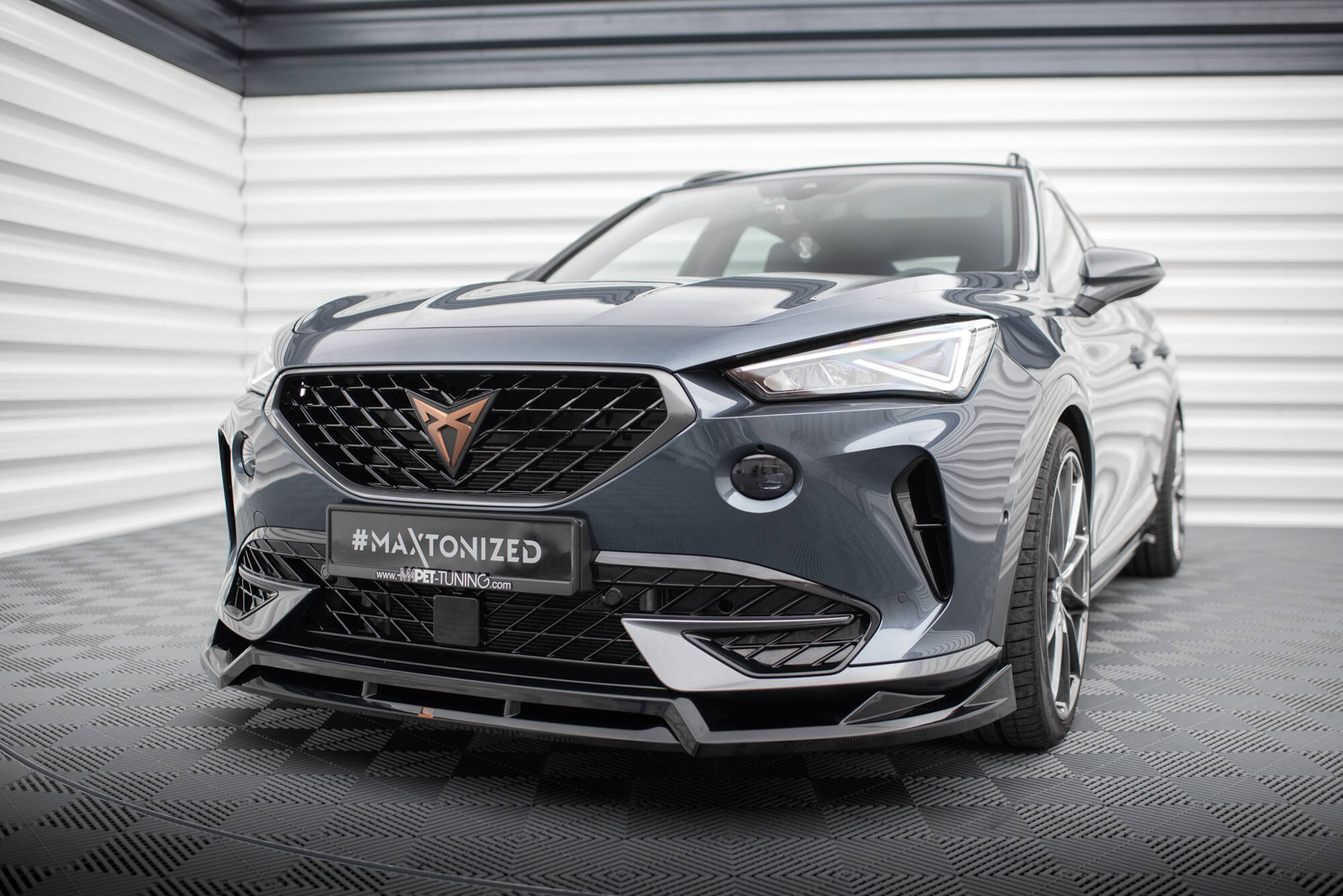 Front Splitter V.4 Cupra Formentor Mk1 - 4