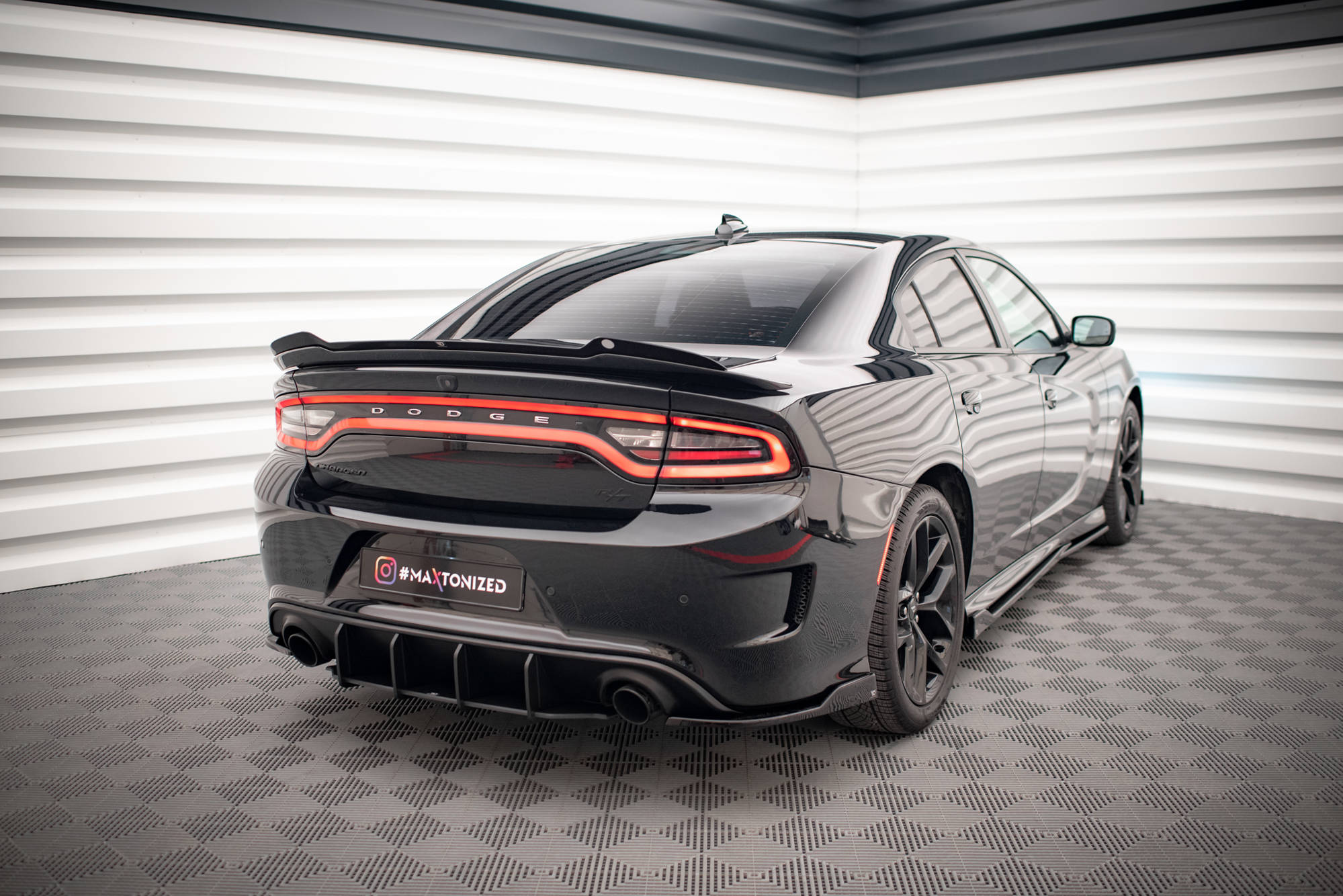 Spoiler CAP Dodge Charger SRT Mk7 Facelift - 2