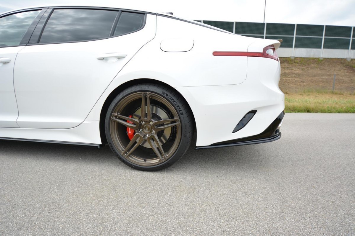 REAR SIDE SPLITTERS KIA STINGER GT - 2