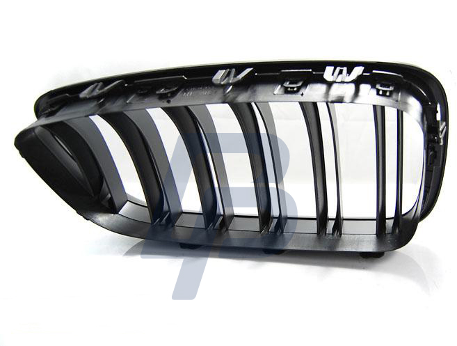 BMW F10 / F11 10-06.13 M5 LOOK GLOSSY BLACK - 4