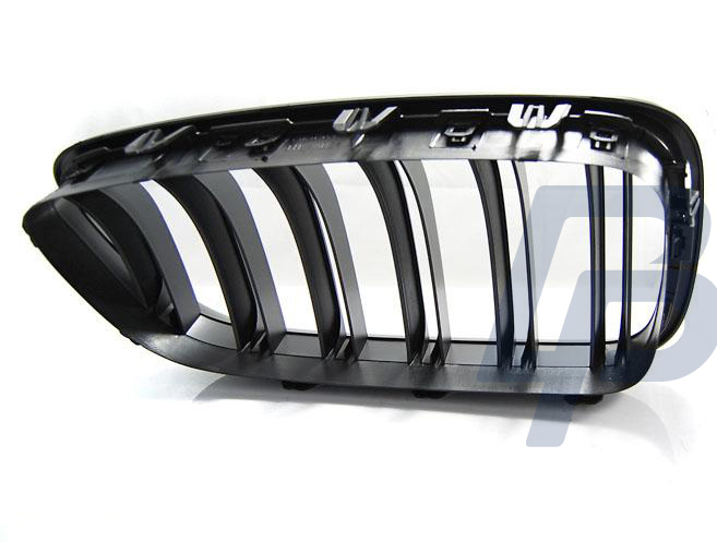 BMW F10 / F11 10-06.13 M5 LOOK MAT BLACK - 4