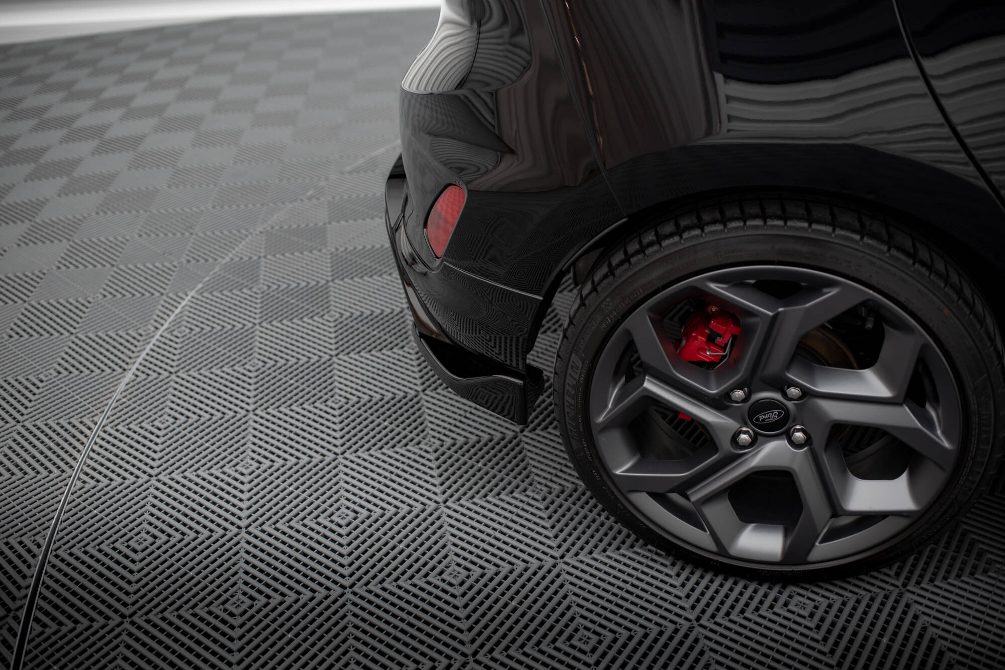 Rear Side Splitters V.2 Ford Fiesta Mk8 ST - 4