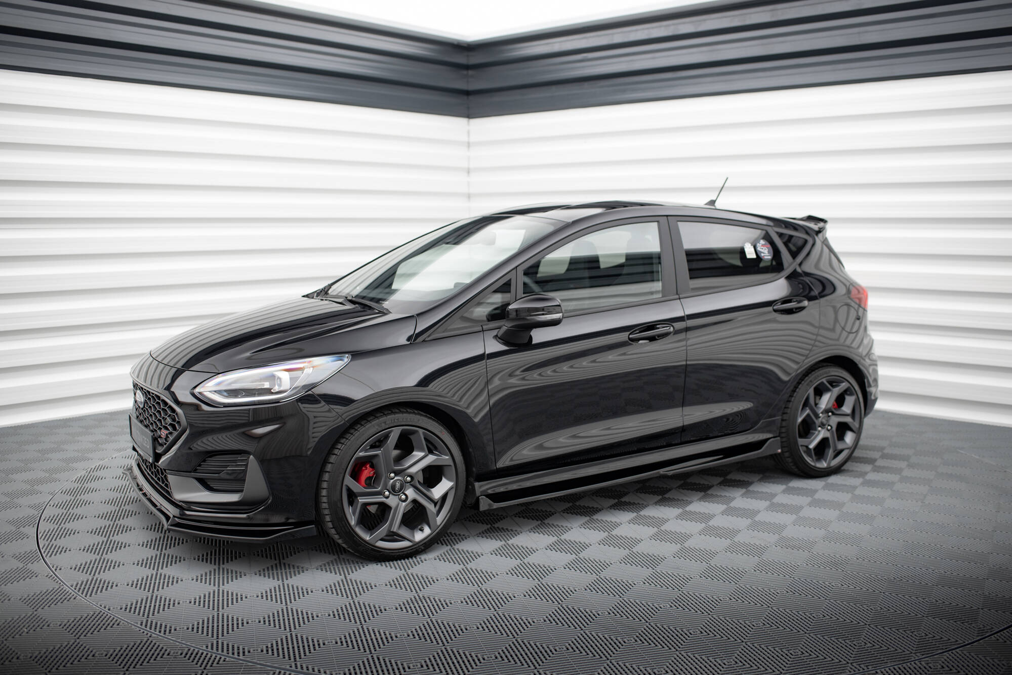 Side Skirts Diffusers V.4 Ford Fiesta Mk8 ST / ST-Line - 2
