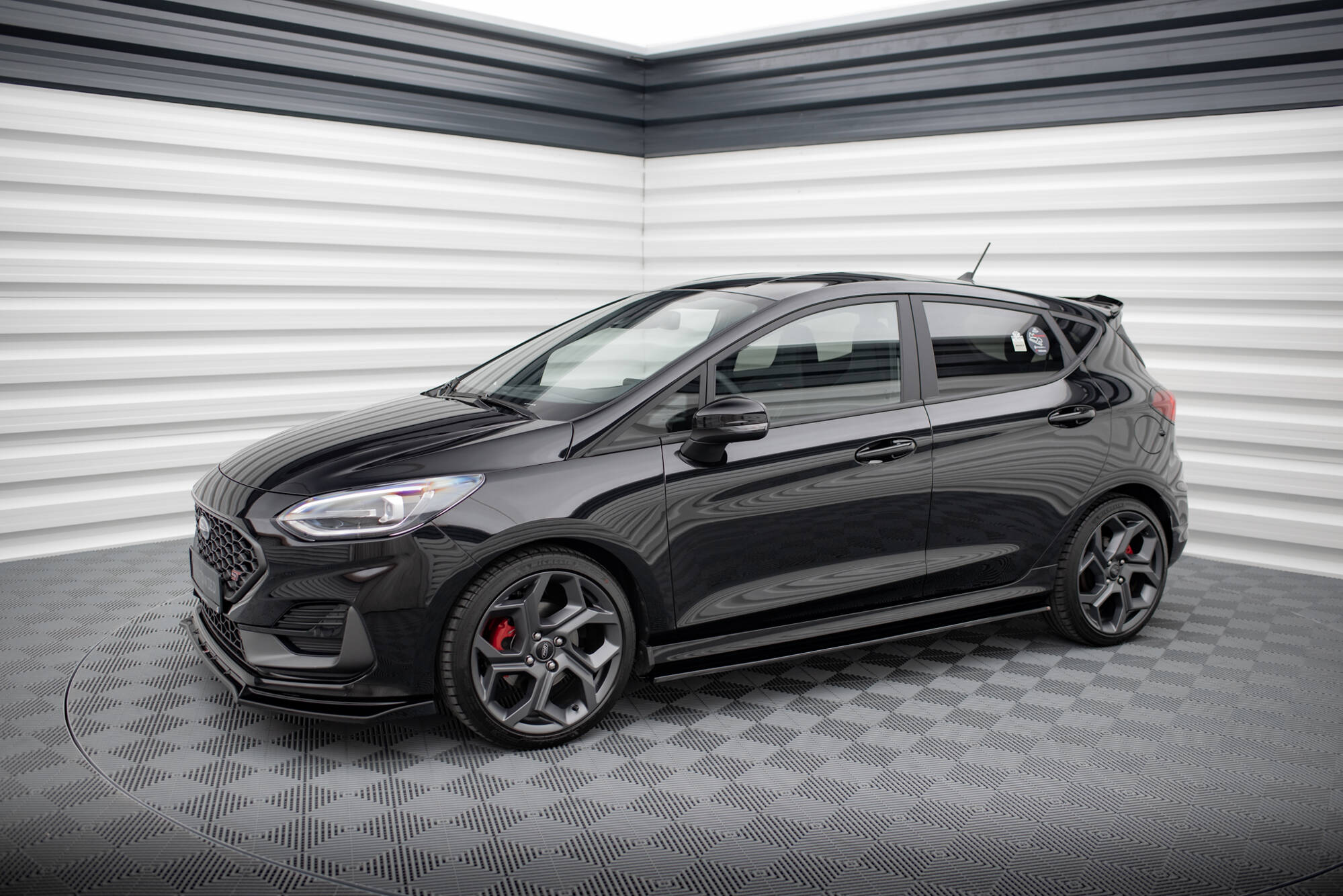 Side Skirts Diffusers V.1 Ford Fiesta Mk8 ST / ST-Line - 2