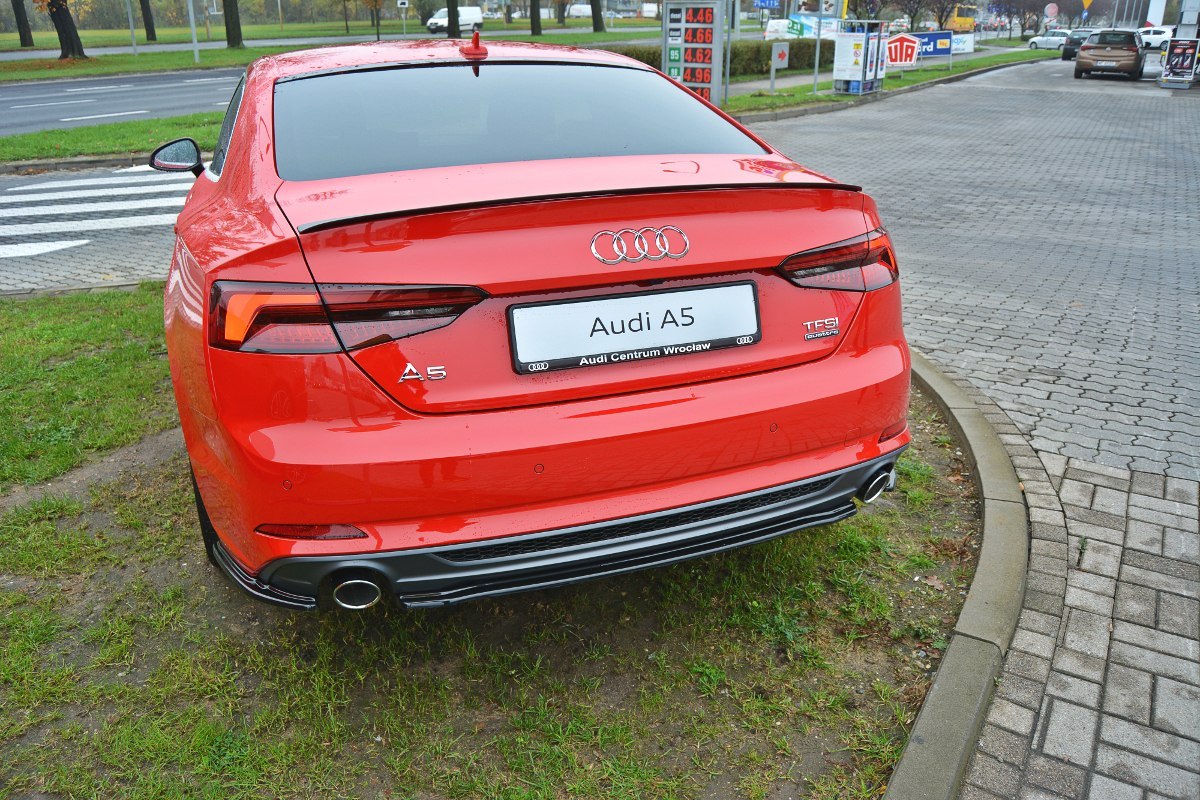 CENTRAL REAR SPLITTER AUDI A5 F5 S-LINE (WITHOUT VERTICAL BARS) - 2