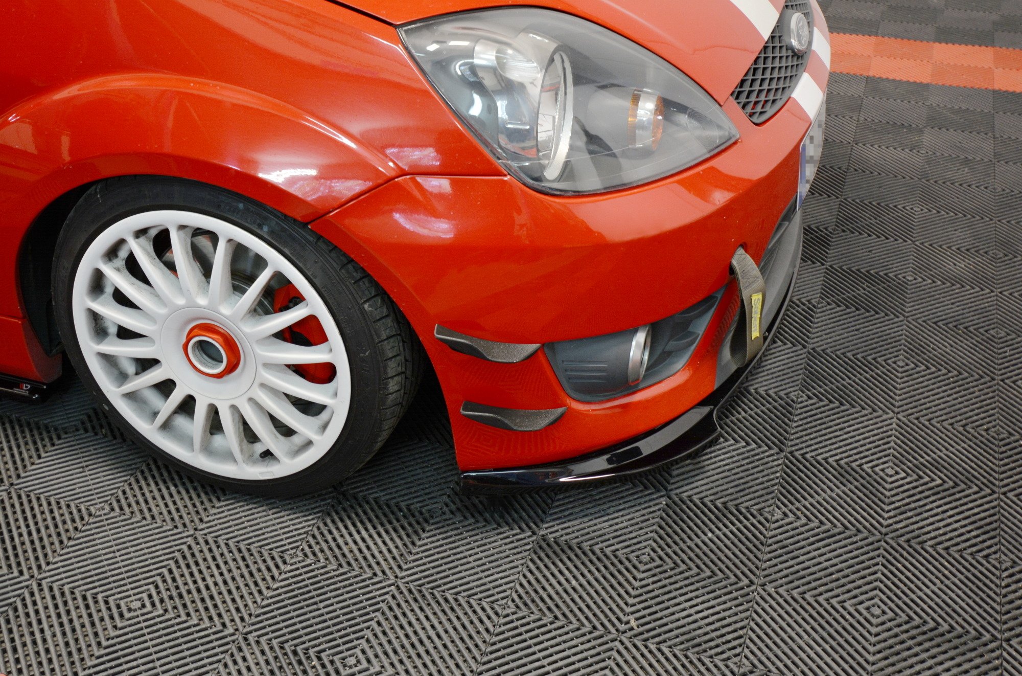 Front Splitter V.1 Ford Fiesta MK 6 St/zetec S (2004-2007) - 4