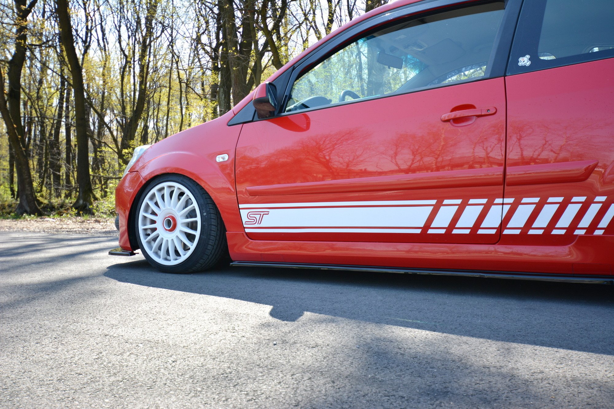 Side Skirts Diffusers Ford Fiesta MK6 ST (2004-2007) - 4