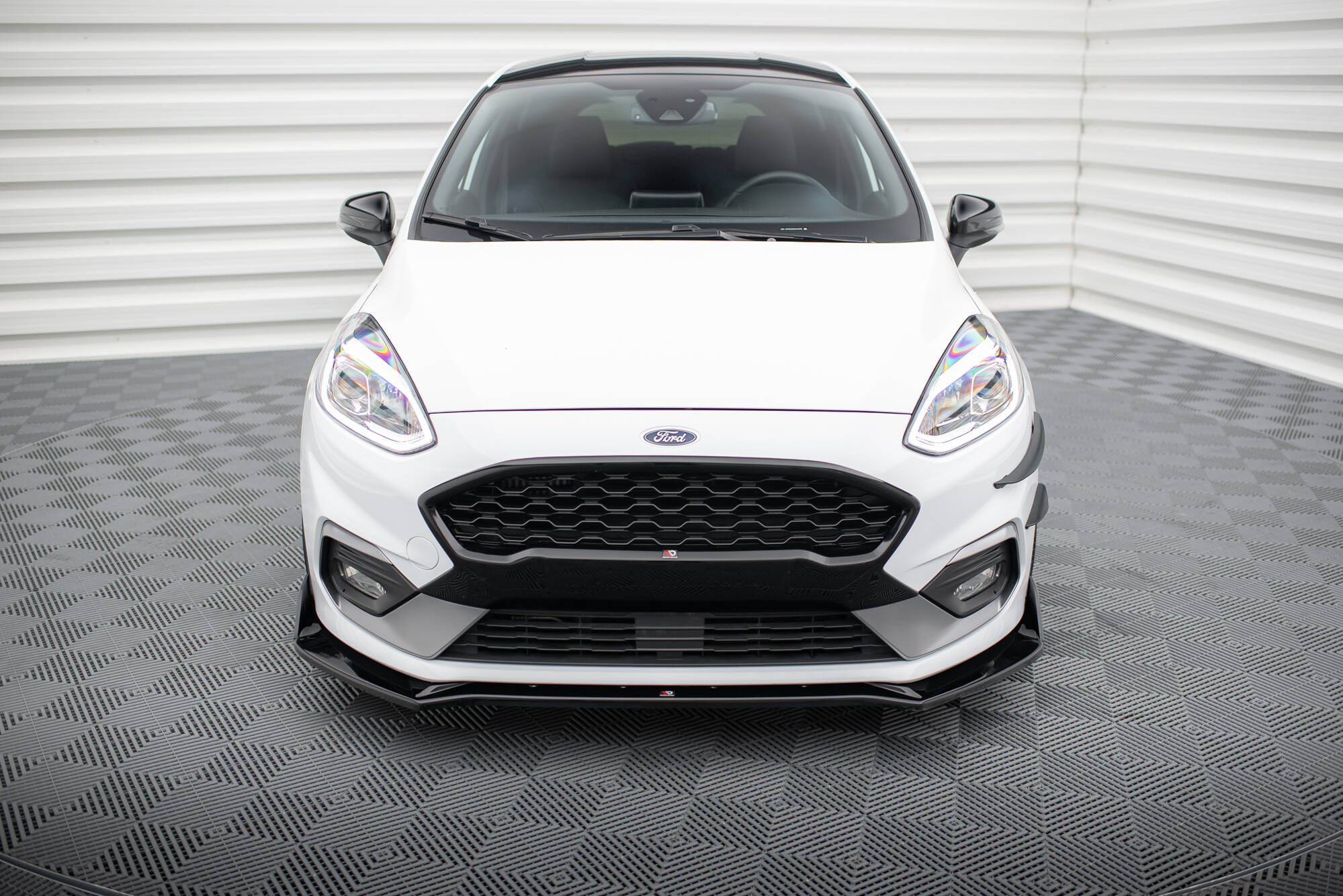 Front Splitter V.4 + Flaps Ford Fiesta ST / ST-Line Mk8 - 2