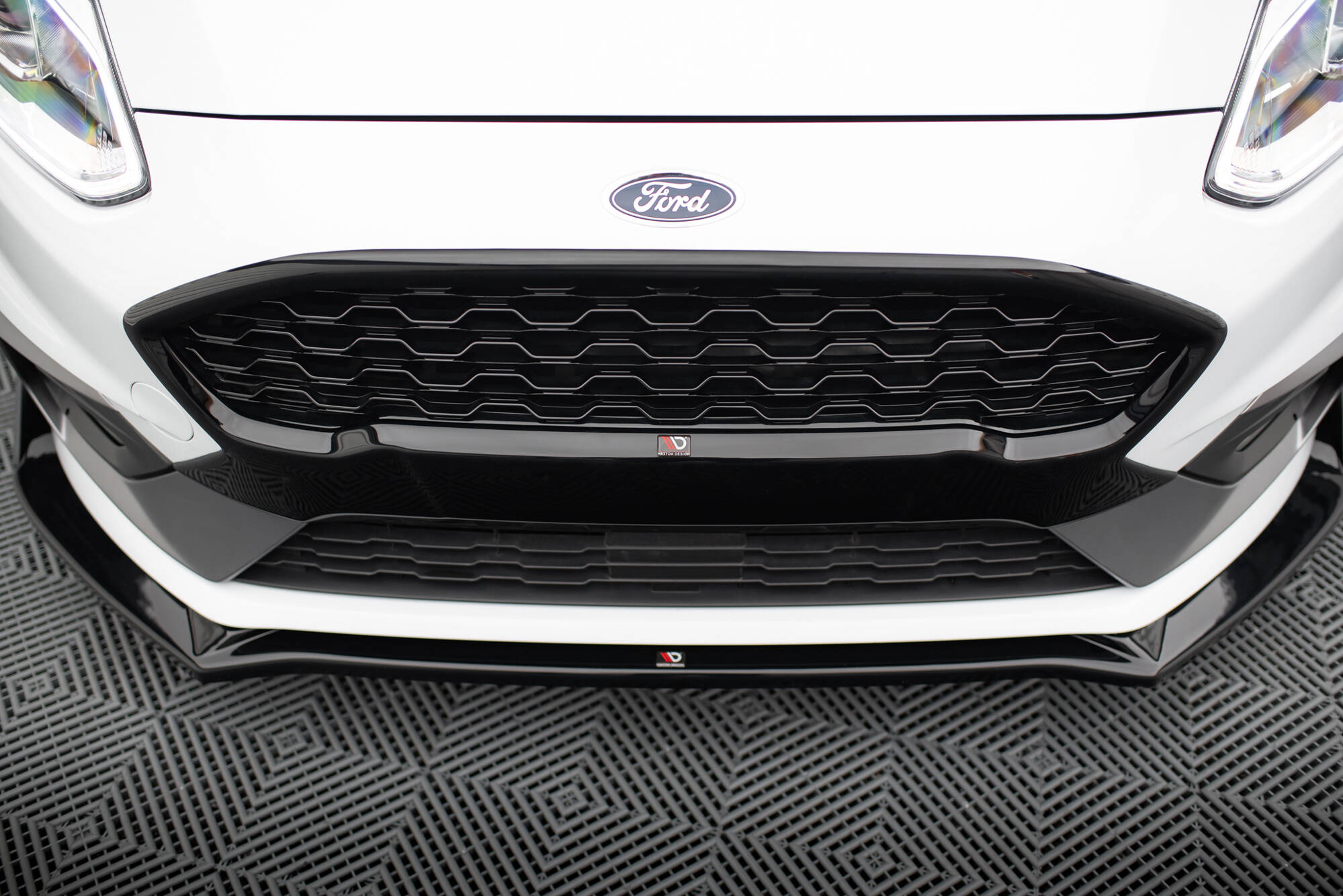 Front Grill Ford Fiesta ST / ST-Line Mk8 - 6