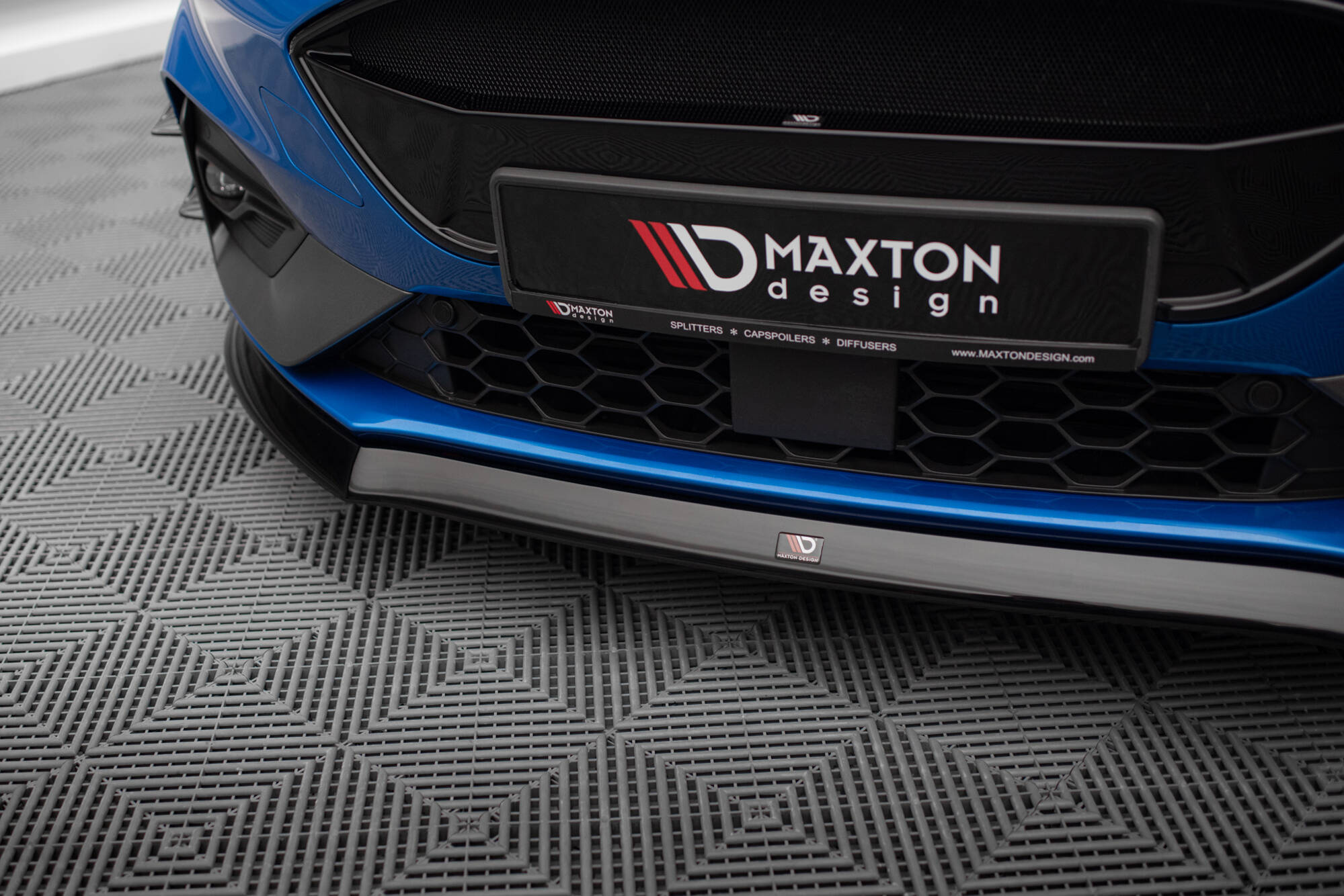 Front Splitter V.8 Ford Focus ST / ST-Line Mk4 - 3