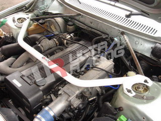 VOLVO 240 ULTRARACING 2-PUNKTS FRÄMRE ÖVRE FJÄDERBENSSTAG