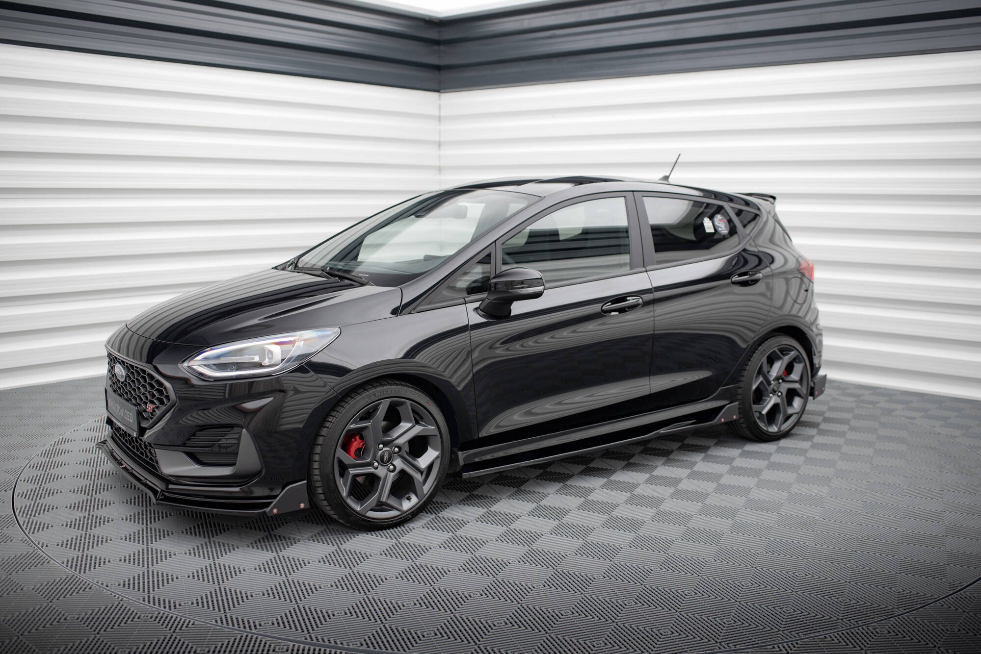 Side Skirts Diffusers V.2 + Flaps Ford Fiesta ST / ST-Line Mk8 - 2