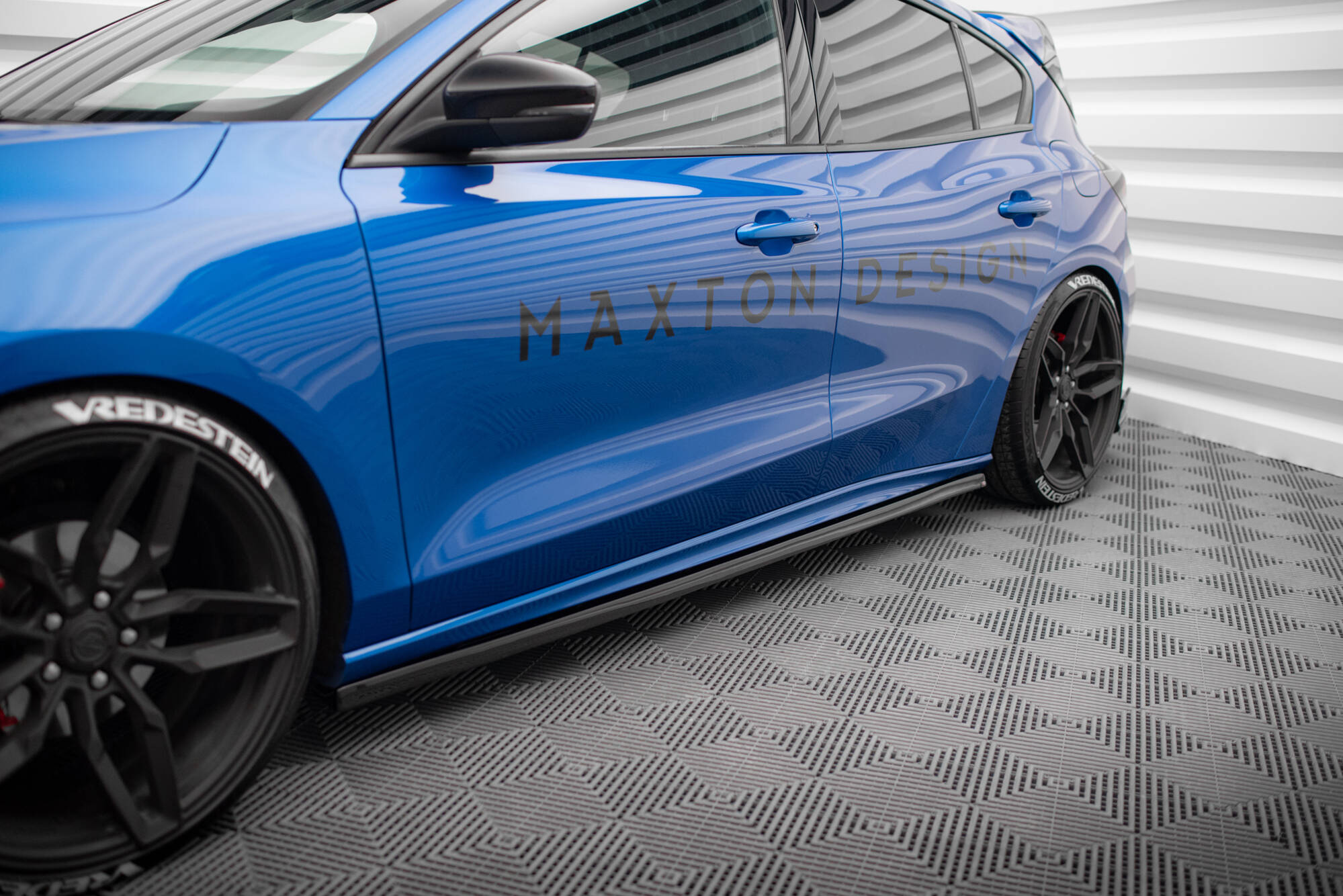 Side Skirts Diffusers V.5 Ford Focus ST / ST-Line Mk4 - 3