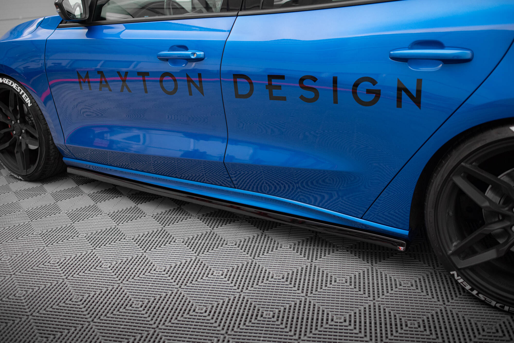 Side Skirts Diffusers V.5 Ford Focus ST / ST-Line Mk4 - 4
