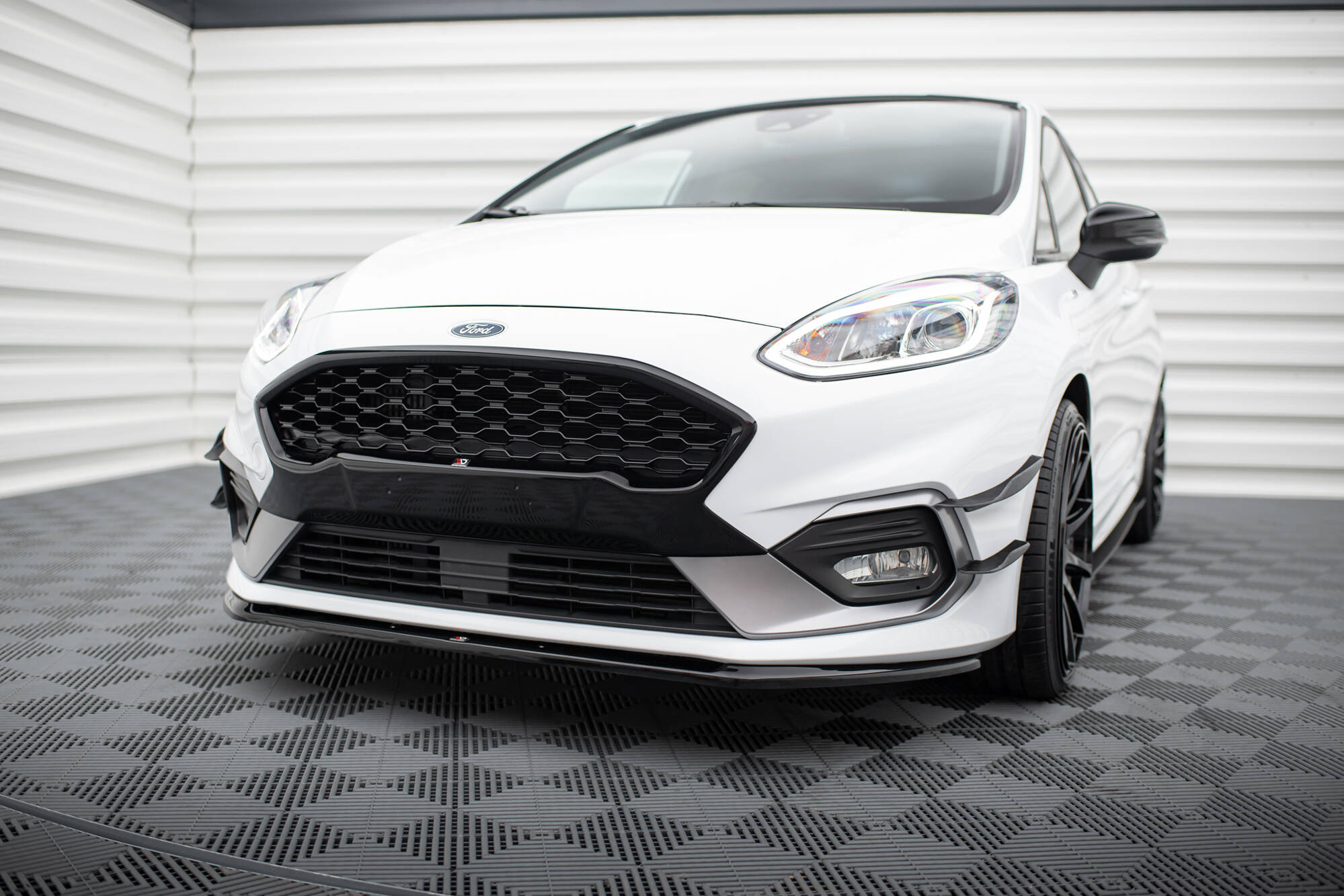 Front Splitter V.3 Ford Fiesta Mk8 ST / ST-Line - 4