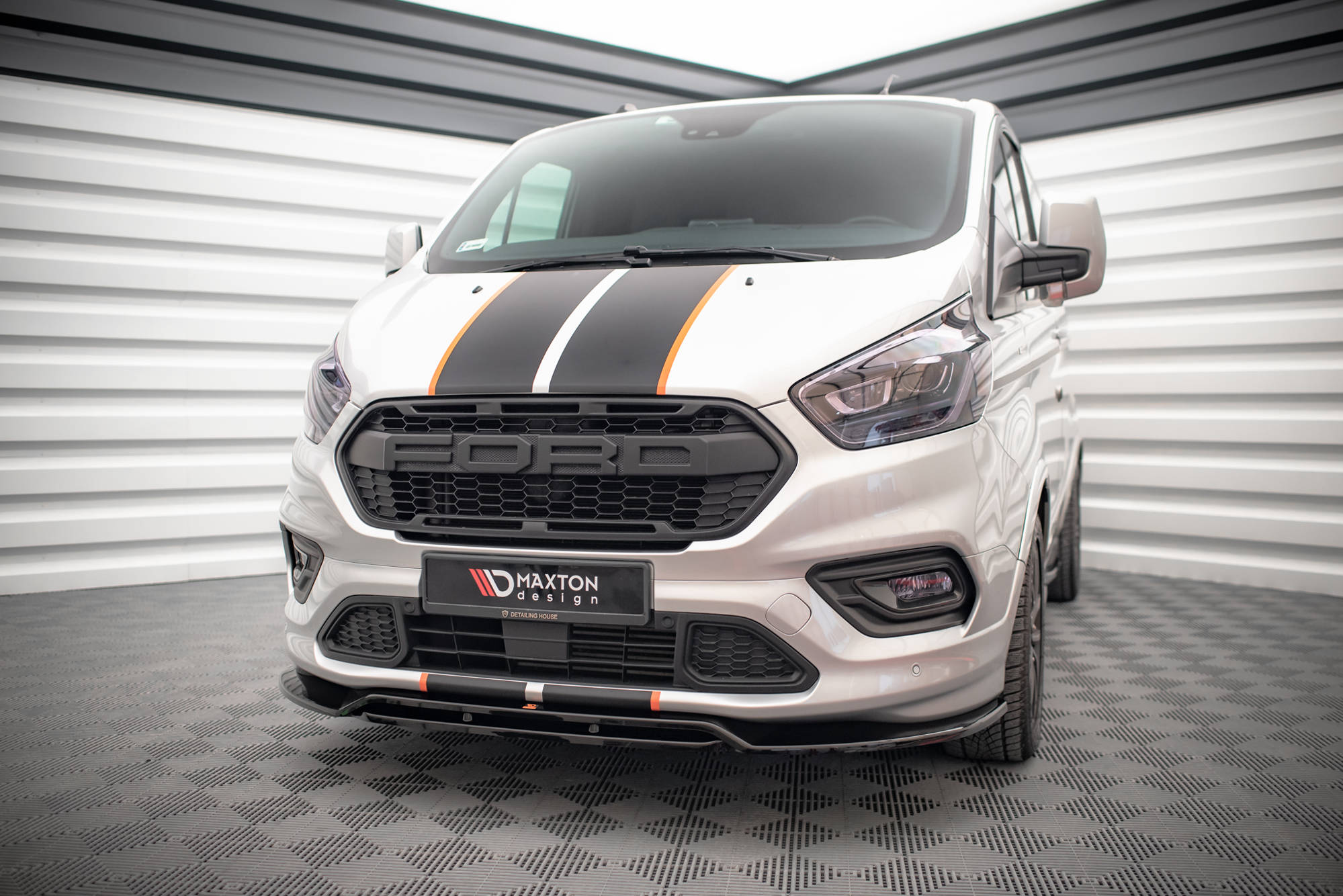 Front Splitter Ford Transit Custom ST-Line Mk1 Facelift - 4