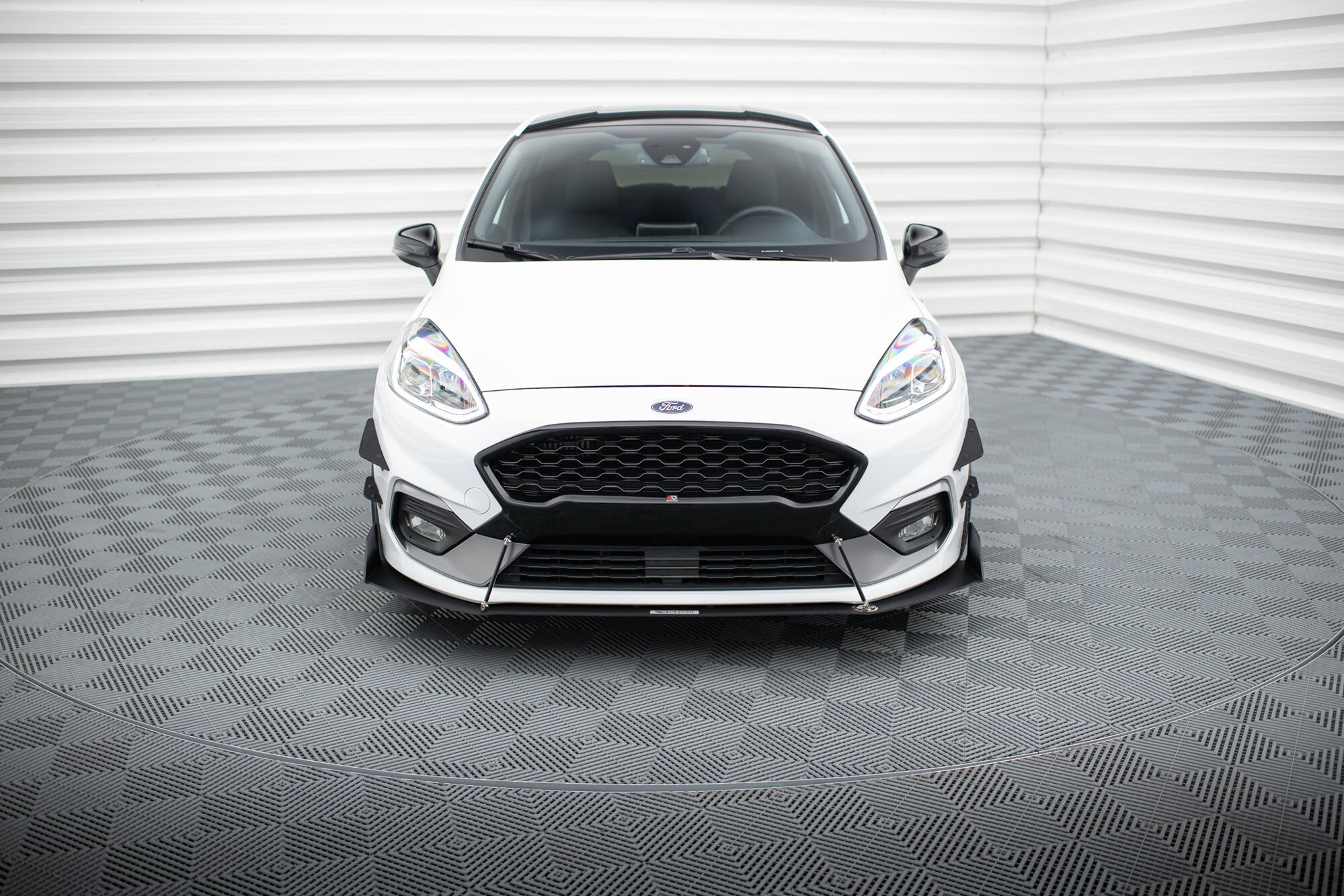 Front Racing Splitter V.1 Fiesta Mk8 ST / ST-Line - 2