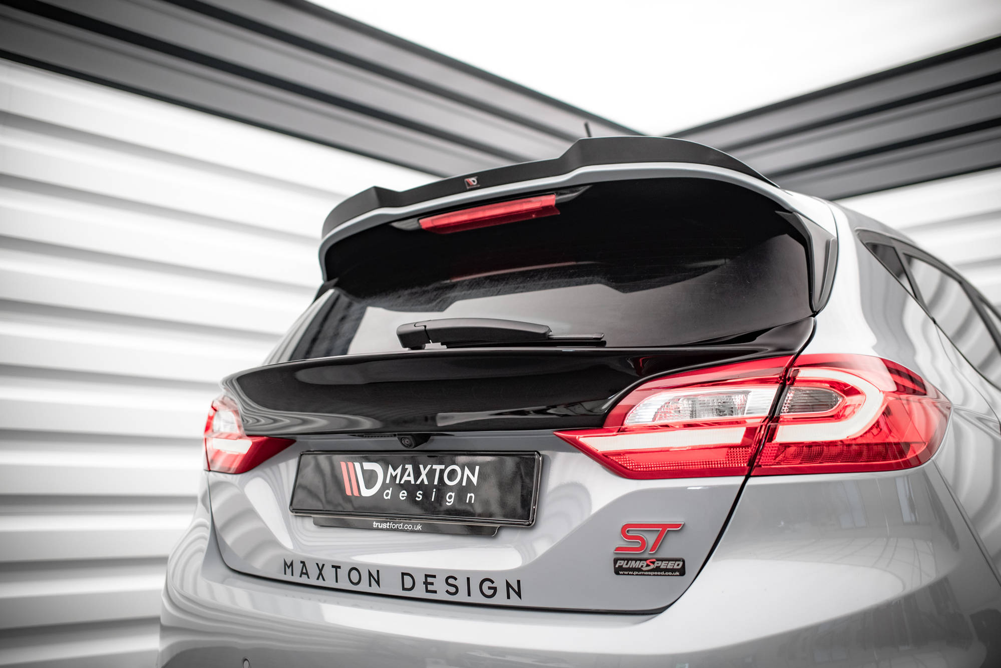 Rear Window Extension Ford Fiesta Mk8 Standard / ST / ST-Line - 2