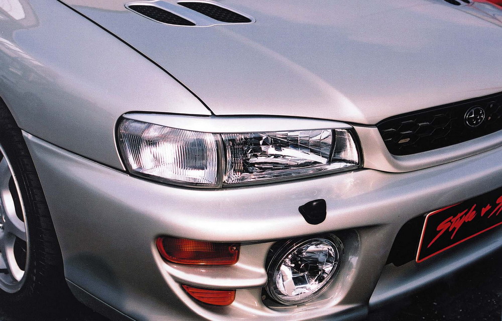 SUBARU IMPREZA 93-00 FIBERGLASS EYEBROWS [CARCEPT]