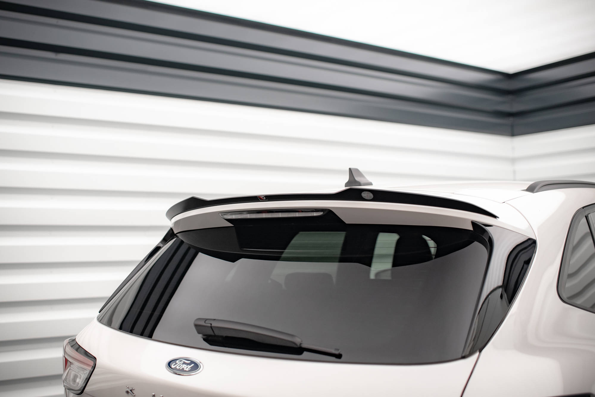 Spoiler CAP Ford KUGA ST-Line Mk3 - 2