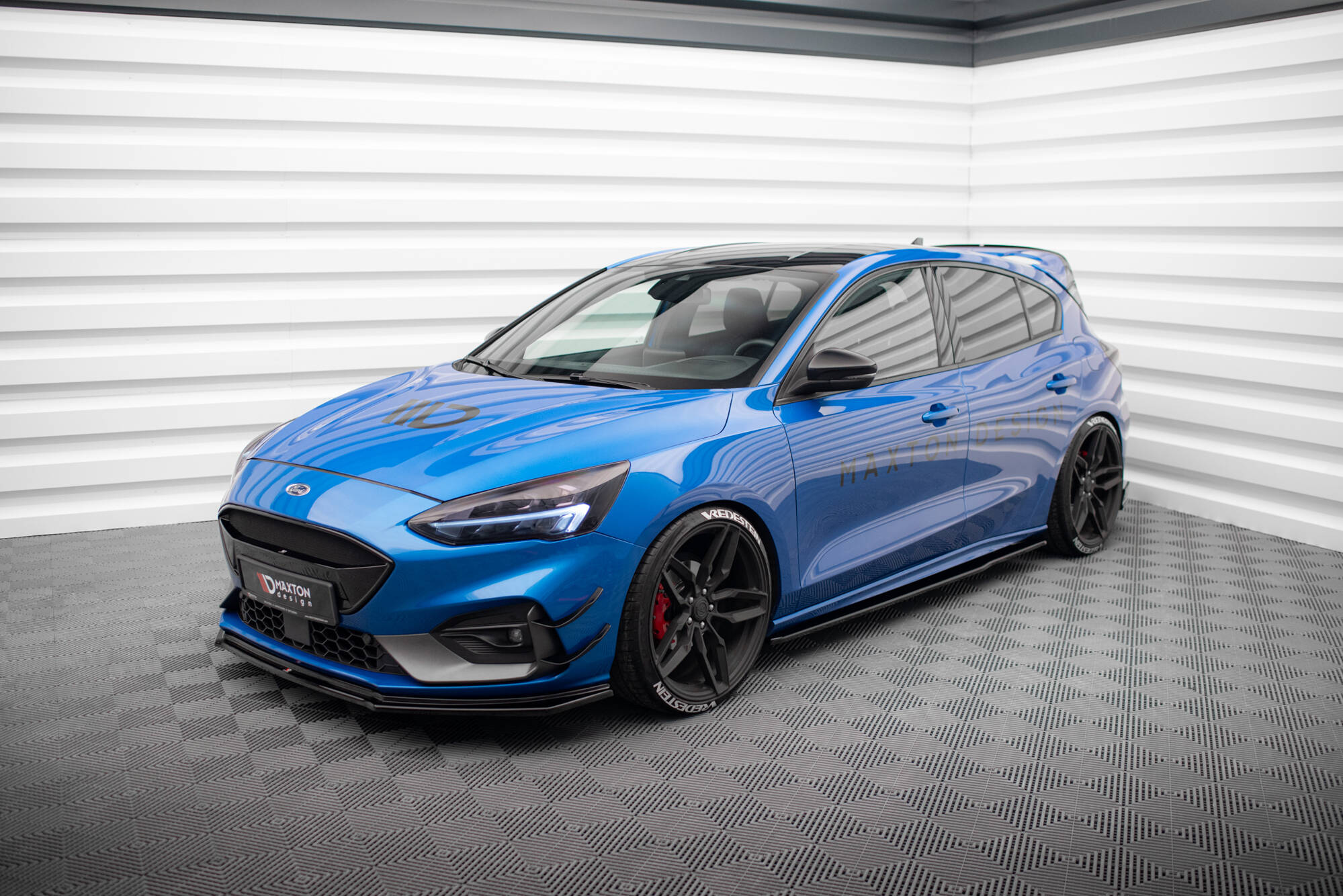 Side Skirts Diffusers V.3 Ford Focus ST / ST-Line Mk4 - 2
