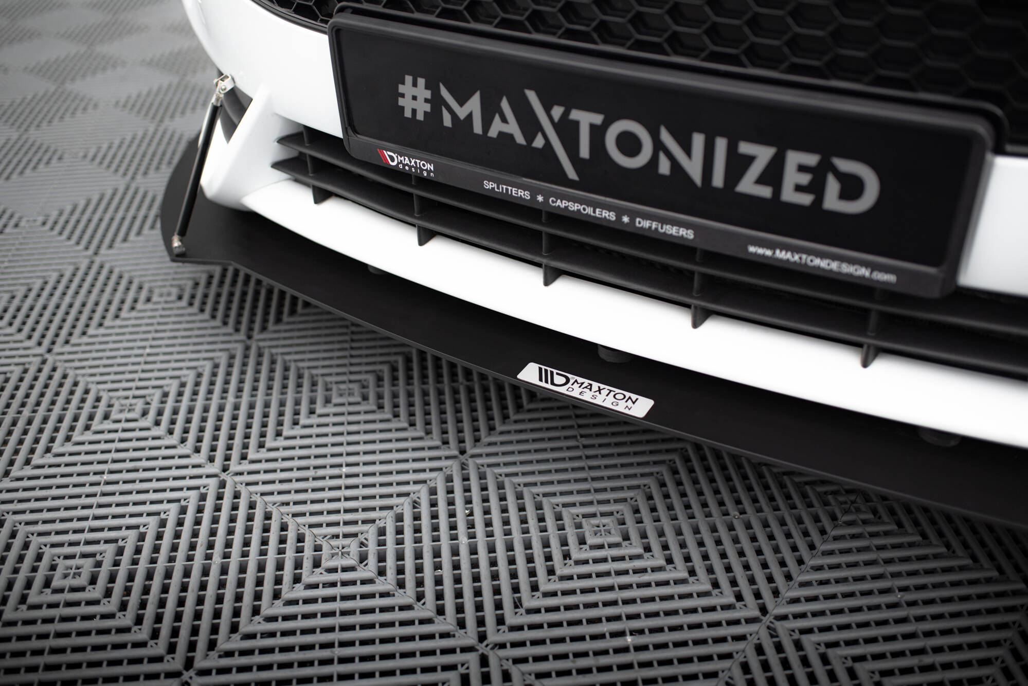 Front Racing Splitter V.1 Fiesta ST Mk7 Facelift - 4
