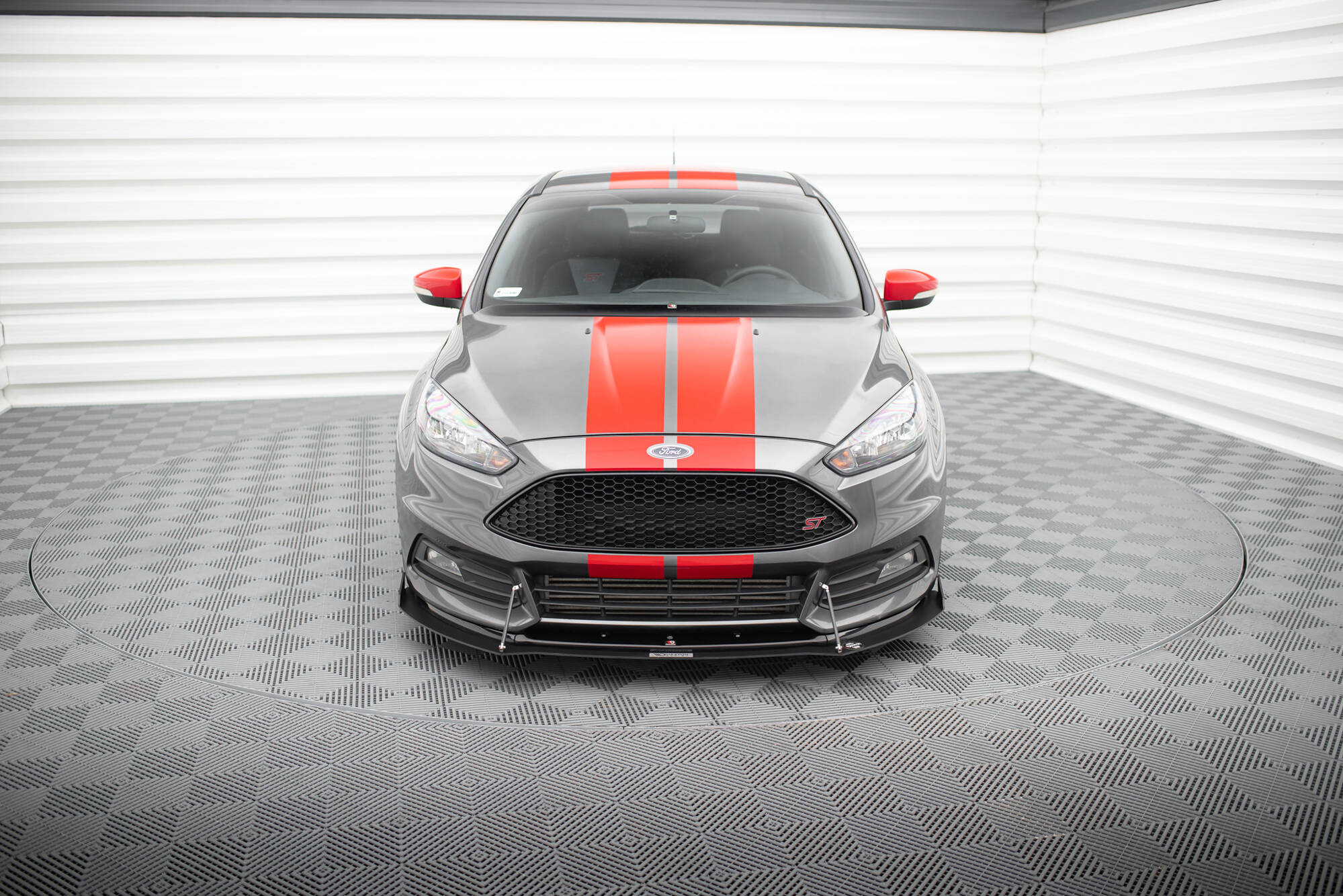 Hybrid Front Splitter V.2 Ford Focus ST Mk3 FL - 2