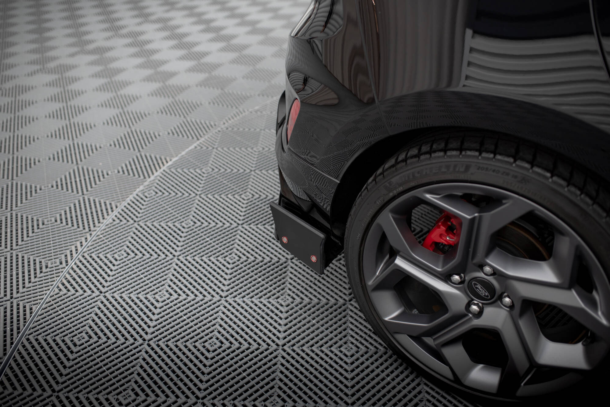 Rear Side Splitters V.4 + Flaps Ford Fiesta ST Mk8 - 4