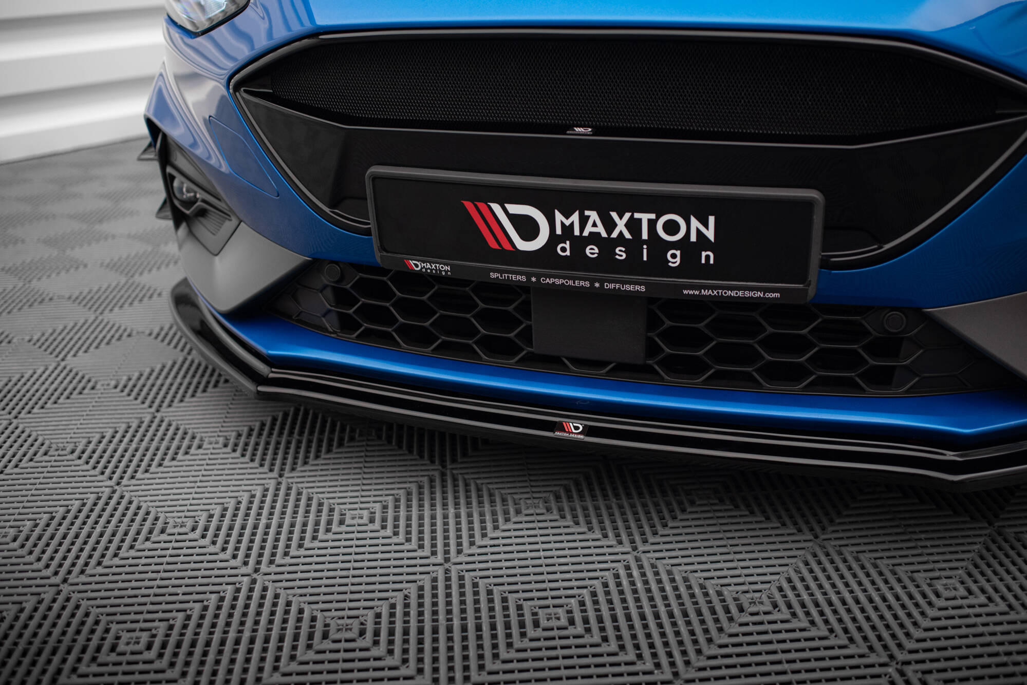 Front Splitter V.4 Ford Focus ST / ST-Line Mk4 - 4