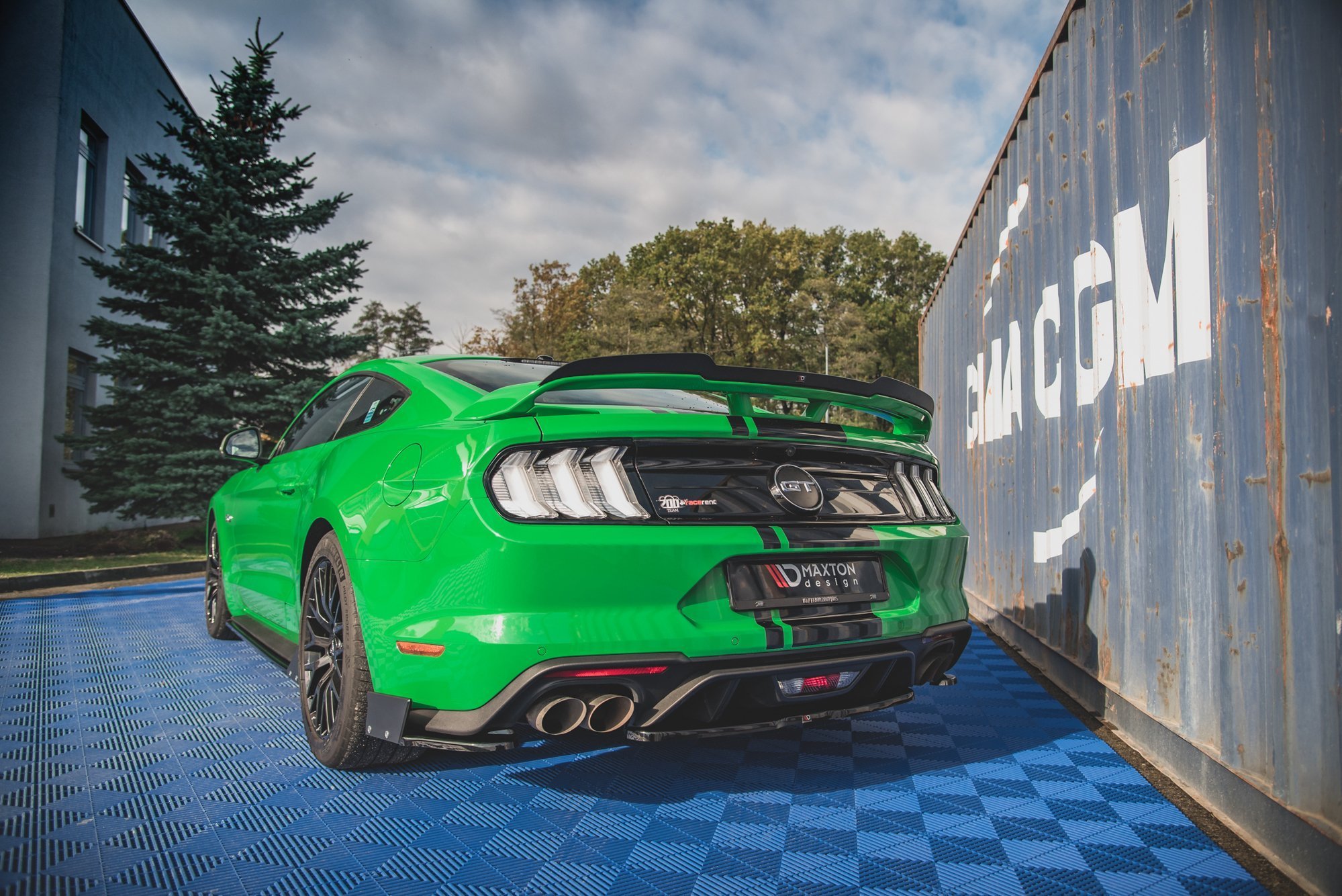 Rear Side Splitters V.1 + Flaps Ford Mustang GT Mk6 Facelift - 4