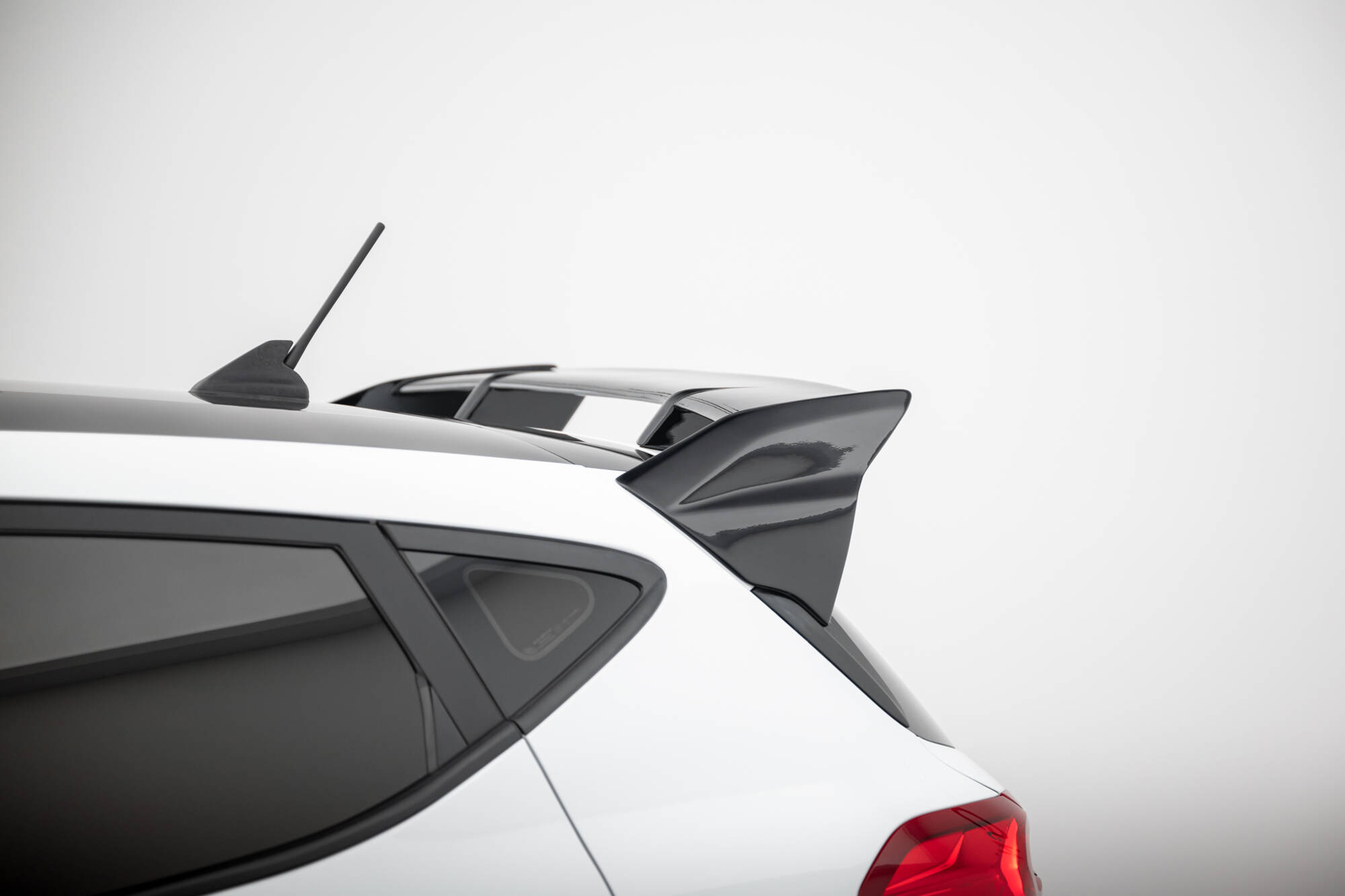 Spoiler Ford Fiesta Standard / ST-Line Mk8 - 5