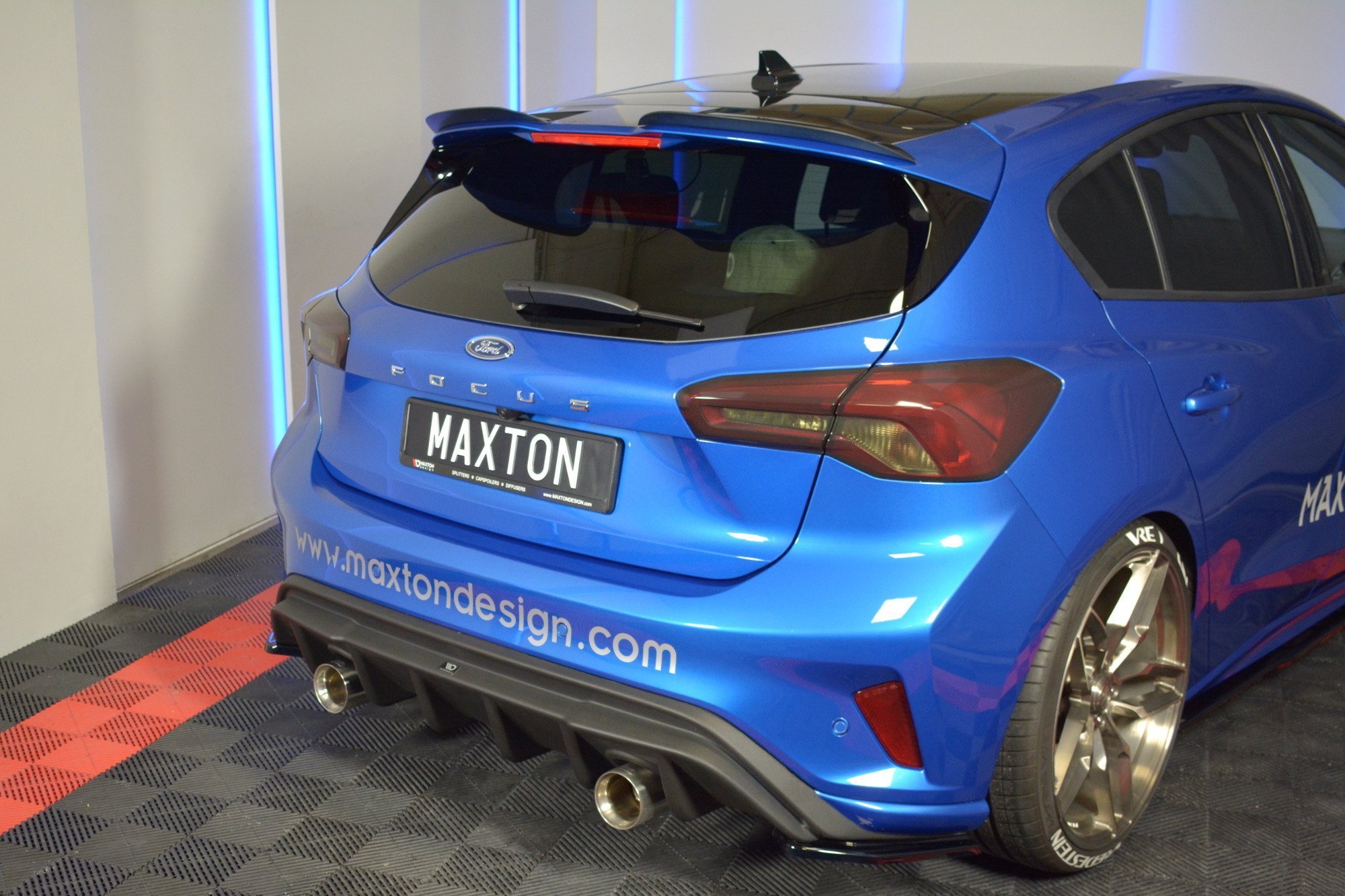 Spoiler CAP V.3 Ford Focus ST-Line Mk4 - 2