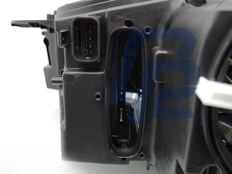 Xenon Right Headlight for BMW X5 F15 2013–2018 - 3