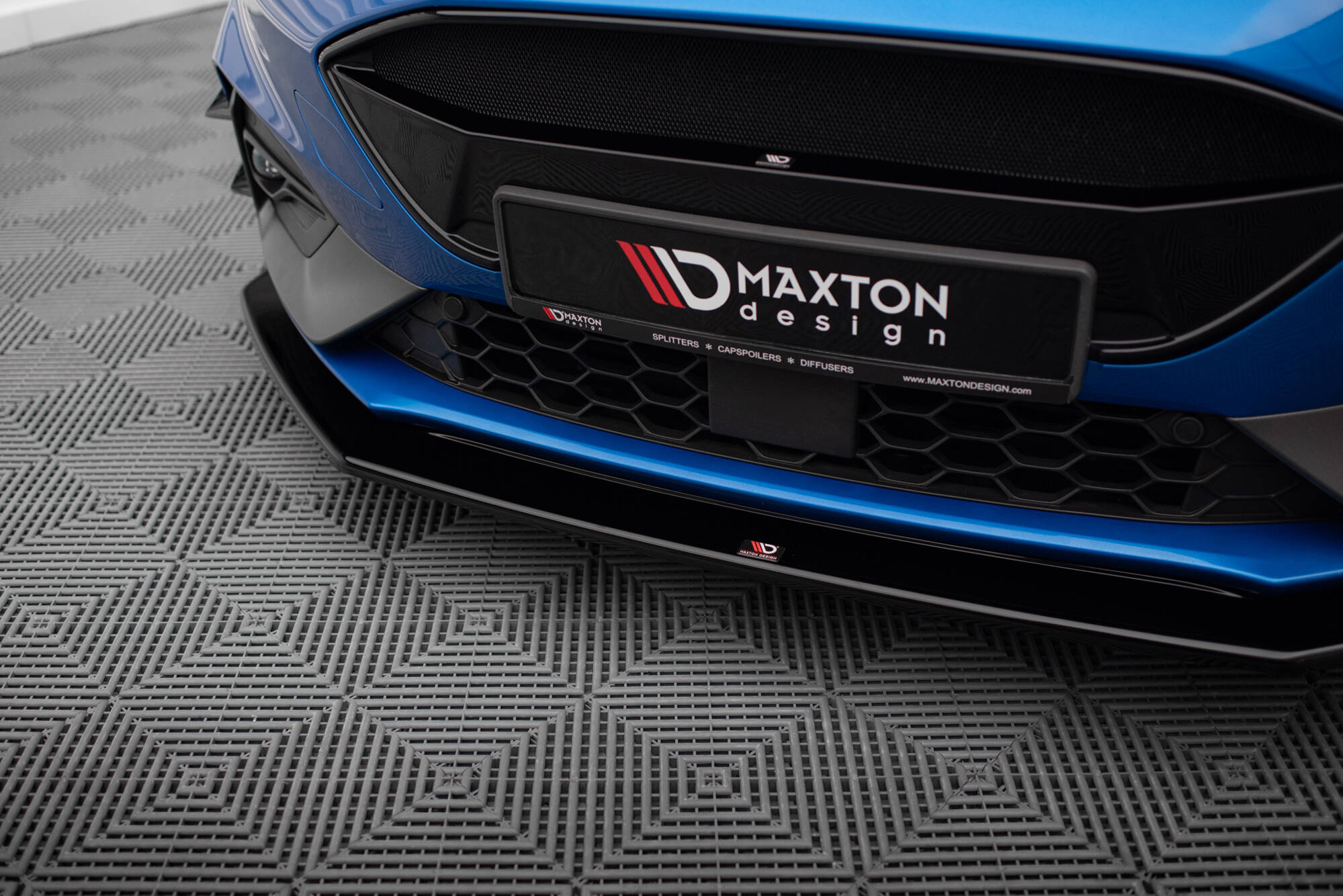 Front Splitter V.6 Ford Focus ST / ST-Line Mk4 - 4