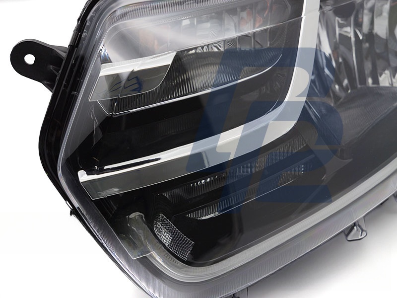 Headlight Black Left Side TYC for Dacia Duster II 2017–2021 - 4