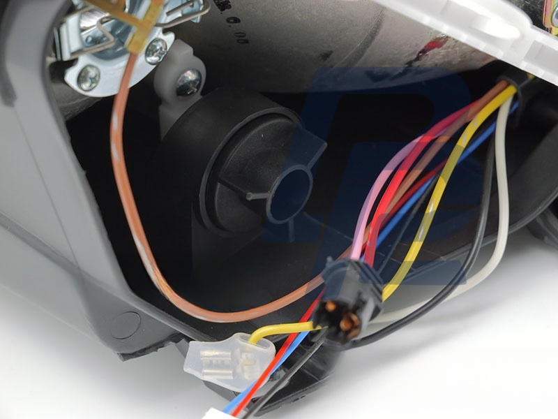 Headlight Black Right Side TYC for Skoda Fabia 1999–2007 - 2