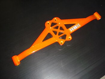 SUBARU WRX 01+ SUMMIT FRONT SUBFRAME (MIDDLE) SUPPORT.