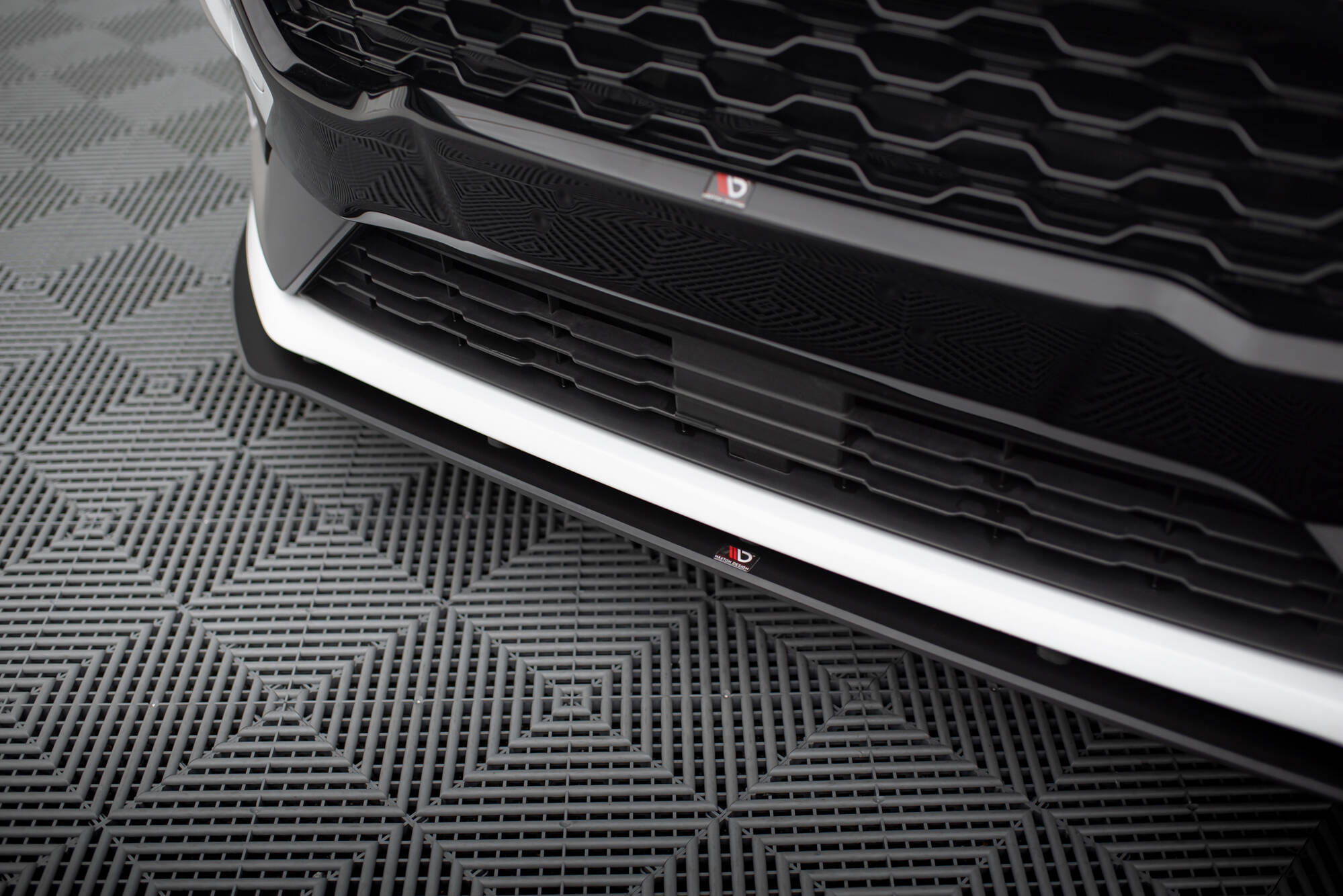STREET PRO FRONT SPLITTER SUITABLE FOR FORD FIESTA MK8 ST / ST-LINE – MAXTON DESIGN - 6