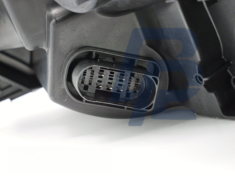 Xenon Left Headlight TYC for Audi A6 C7 2011–2014 - 4